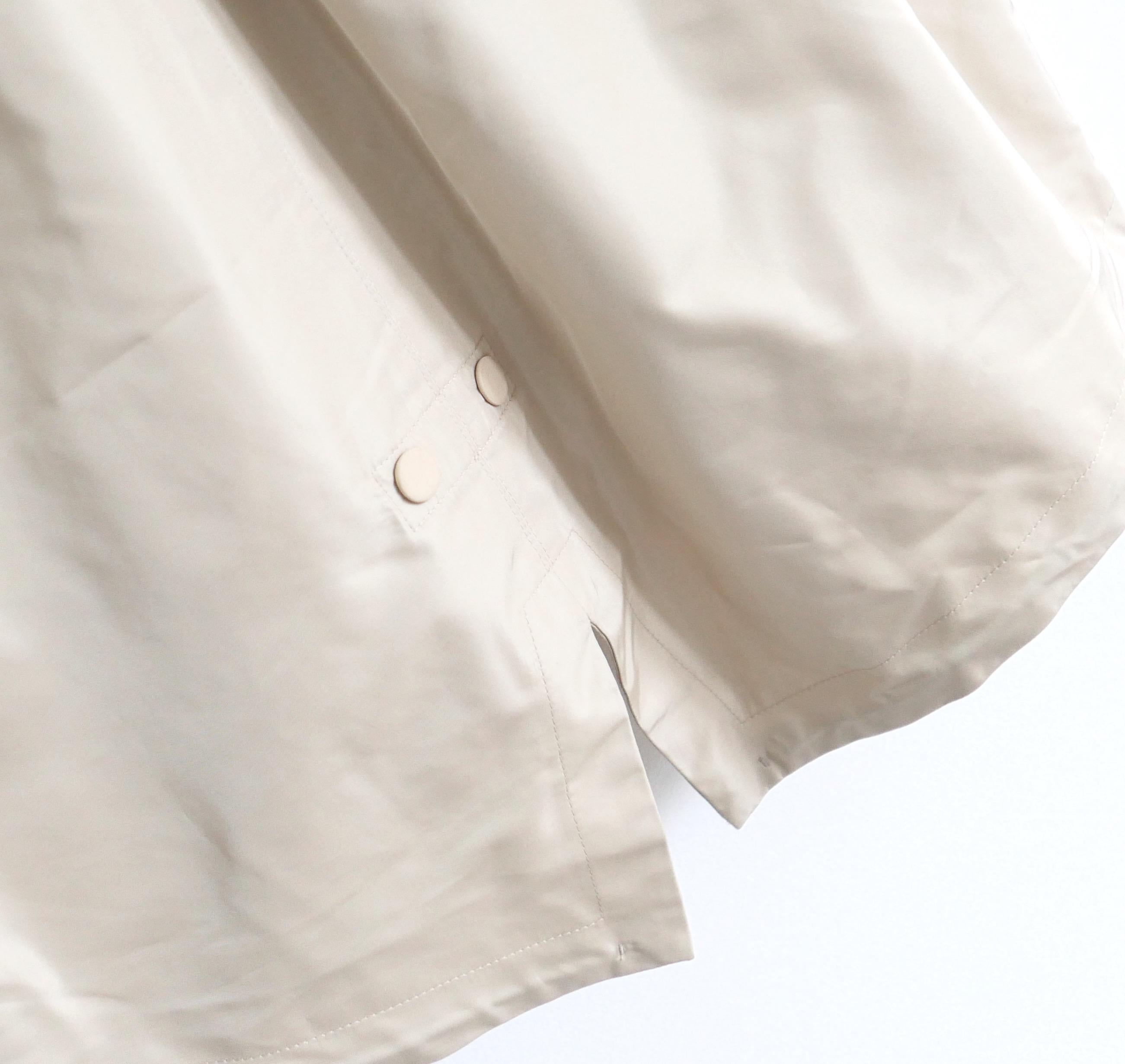 Loro Piana Imperméable en satin mat Anorak en vente 1