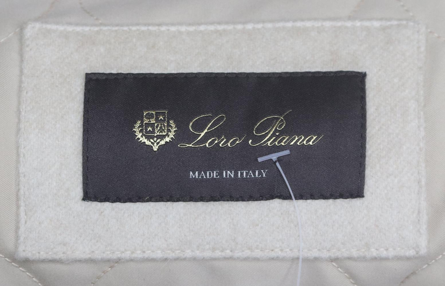 Loro Piana Kaschmirjacke mit Kapuze und Fuchspelzbesatz Damen