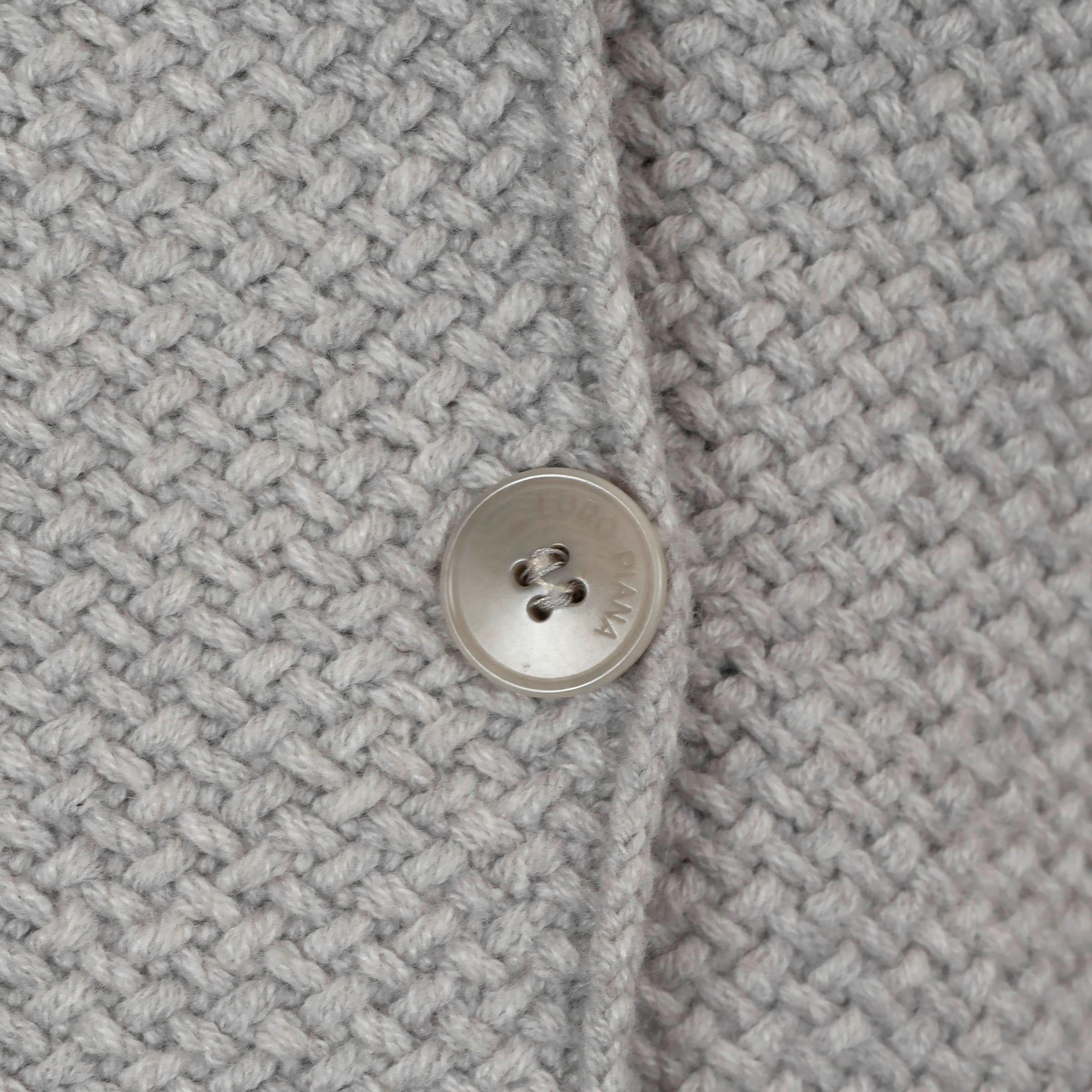 Women's LORO PIANA light grey cashmere DOUBLE BREASTED KNIT Jacket 38 XS For Sale