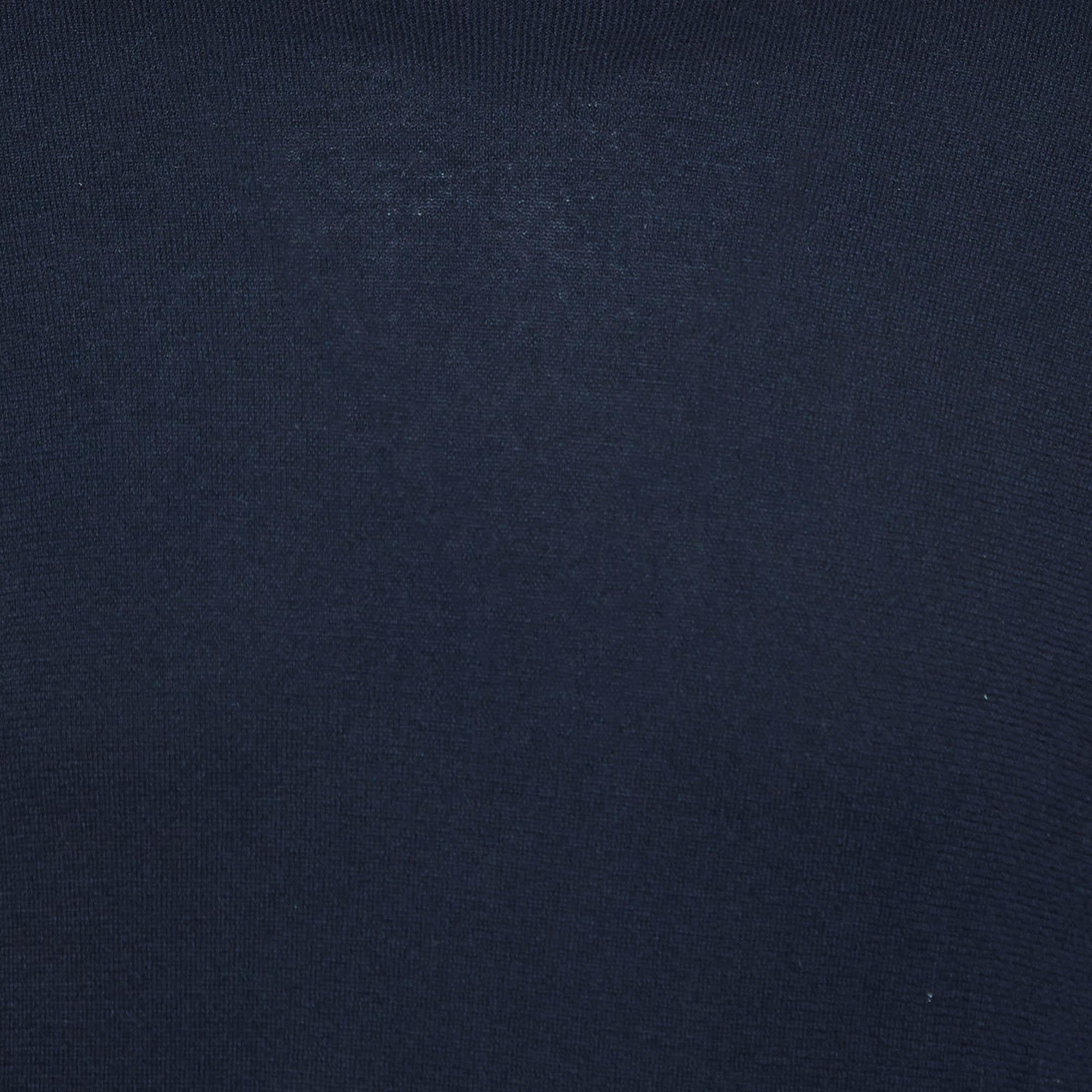 Loro Piana Baby Cashmere Turtle Neck Sweater Navy Blue L Bon état - En vente à Dubai, Al Qouz 2