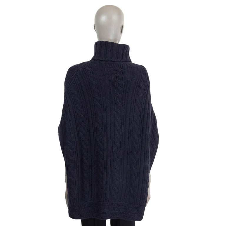 LORO PIANA Pull TURTLENECK PONCHO en cachemire bleu marine en