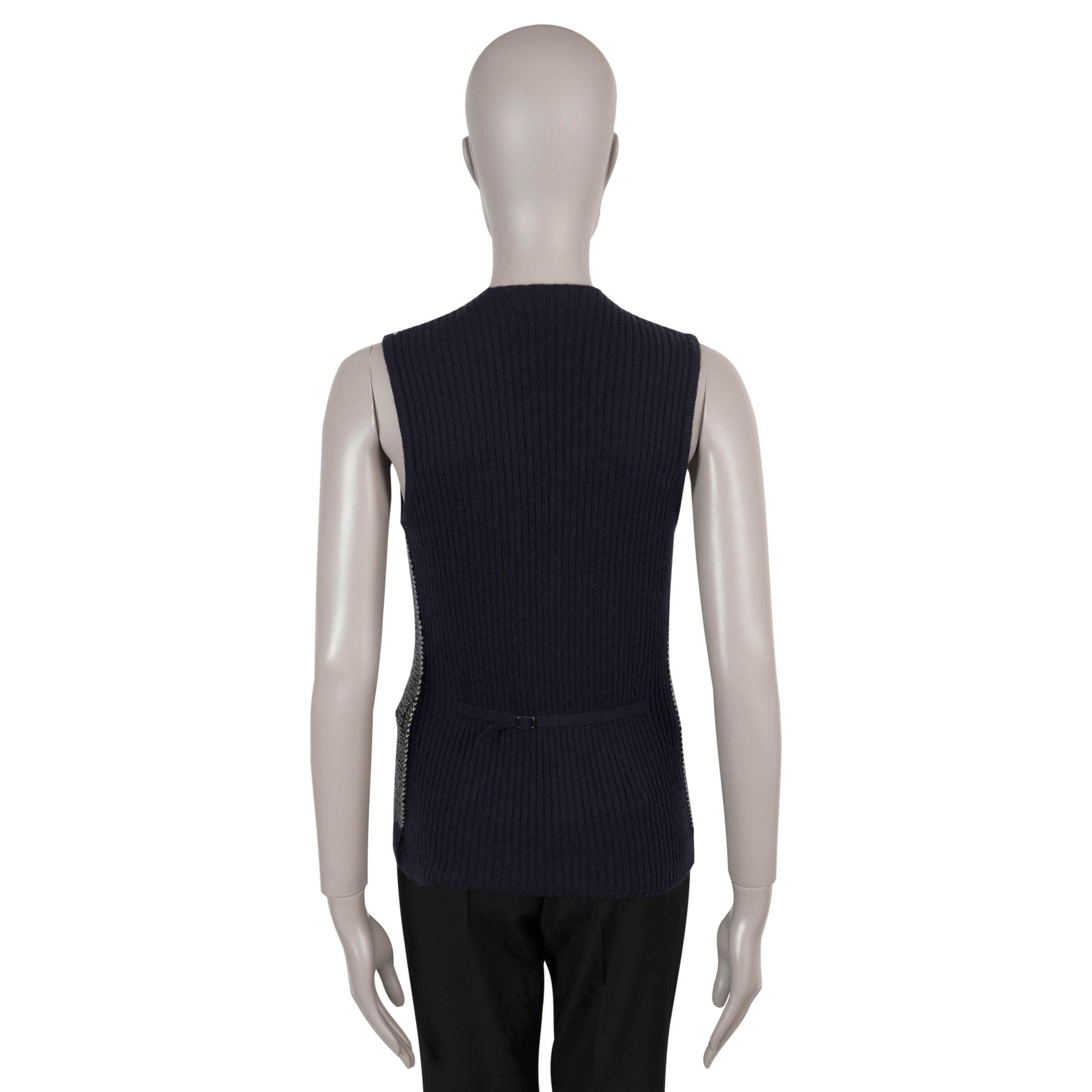 Gris LORO PIANA bleu marine et blanc cachemire CARDIGAN VEST Sweater 44 L en vente