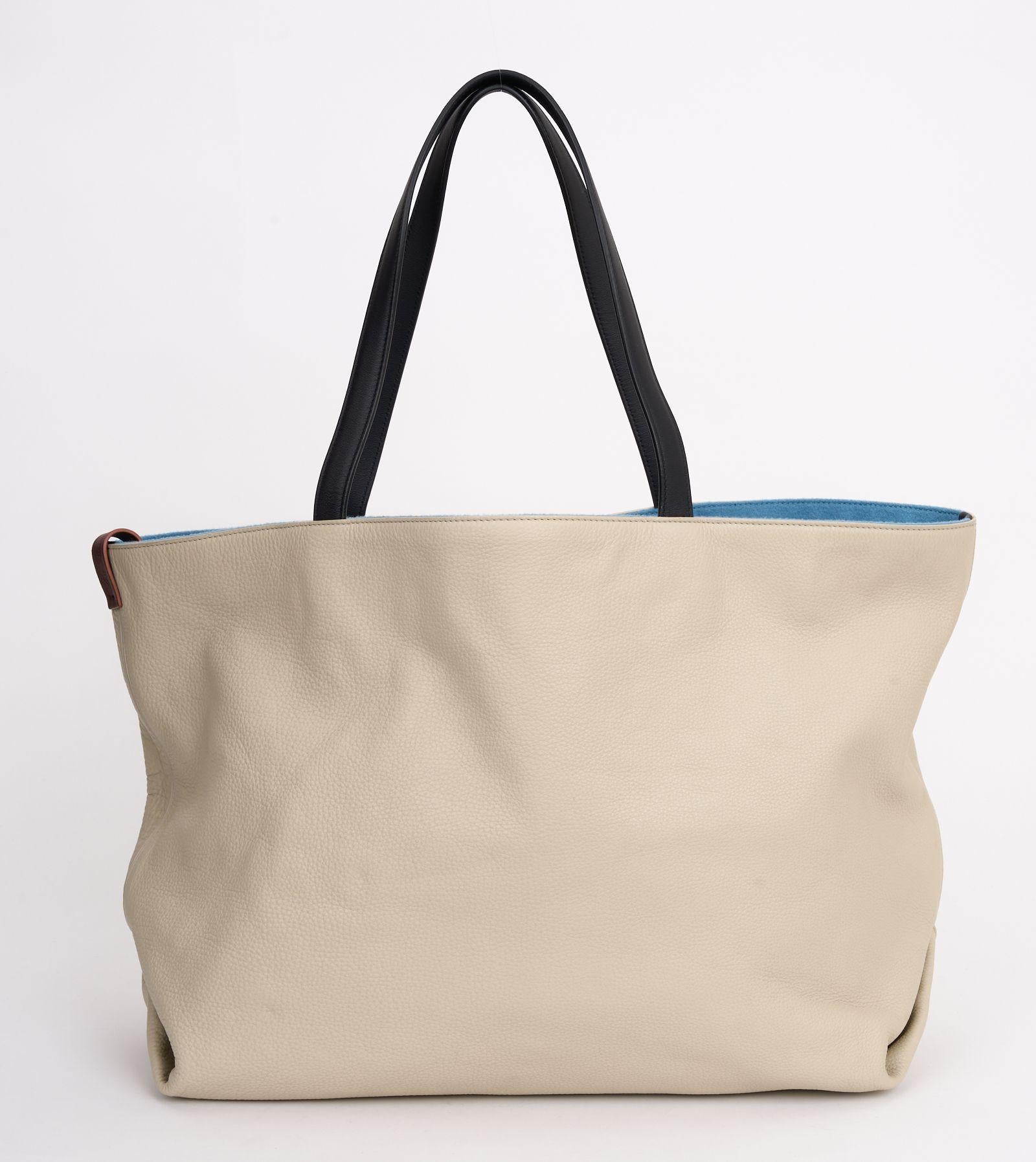 Loro Piana New Tote in pelle e cashmere In condizioni Nuovo in vendita a West Hollywood, CA