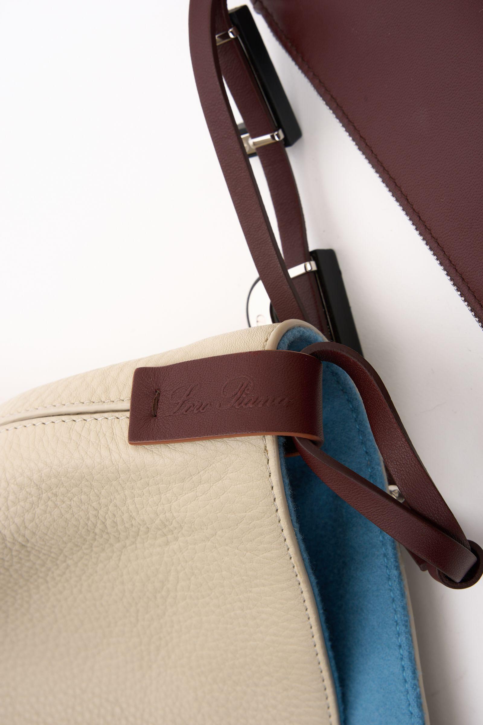Loro Piana New Tote in pelle e cashmere in vendita 2