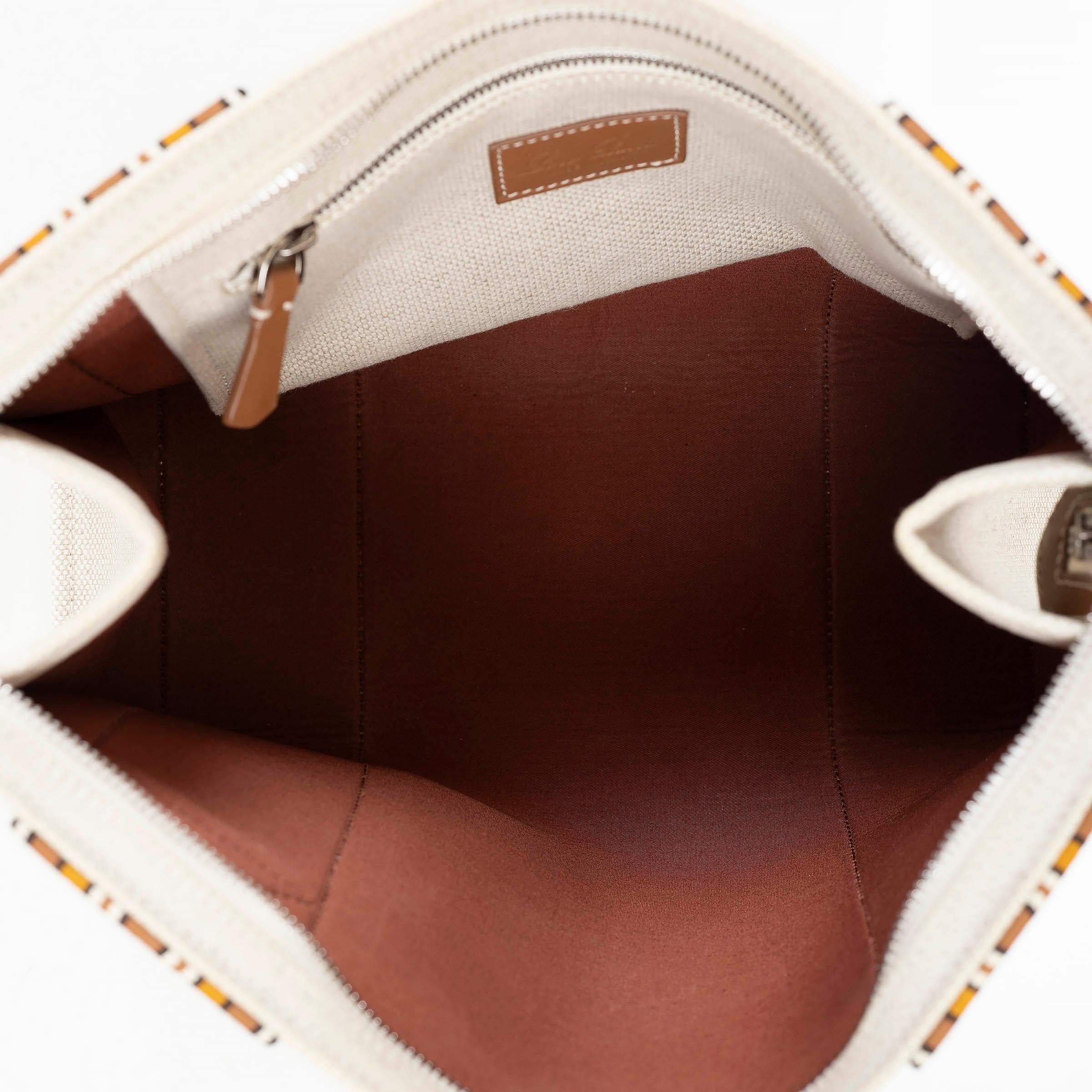 LORO PIANA toile avoine 2022 WEBBING TRIM POUCH Sac en vente 1