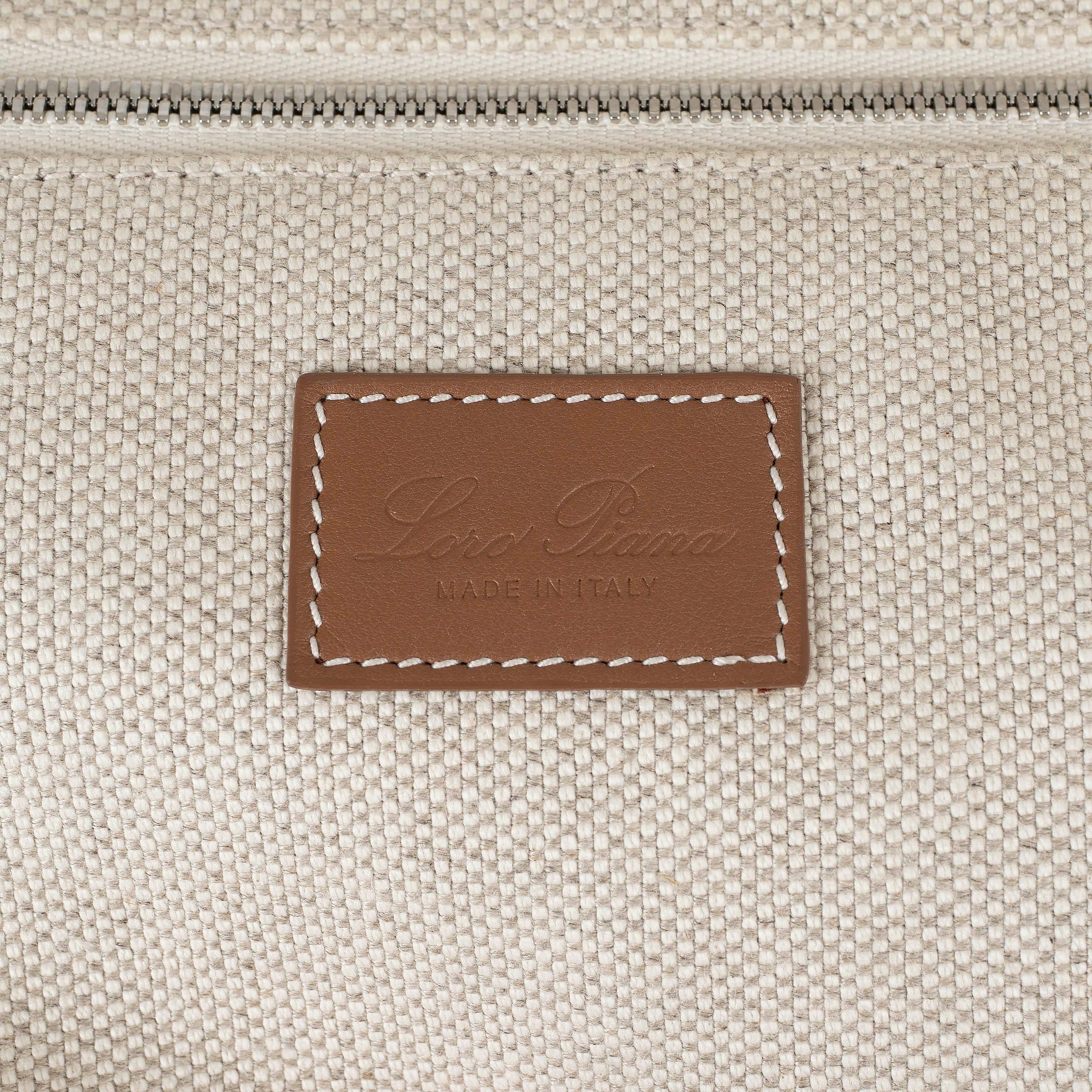 LORO PIANA toile avoine 2022 WEBBING TRIM POUCH Sac en vente 3
