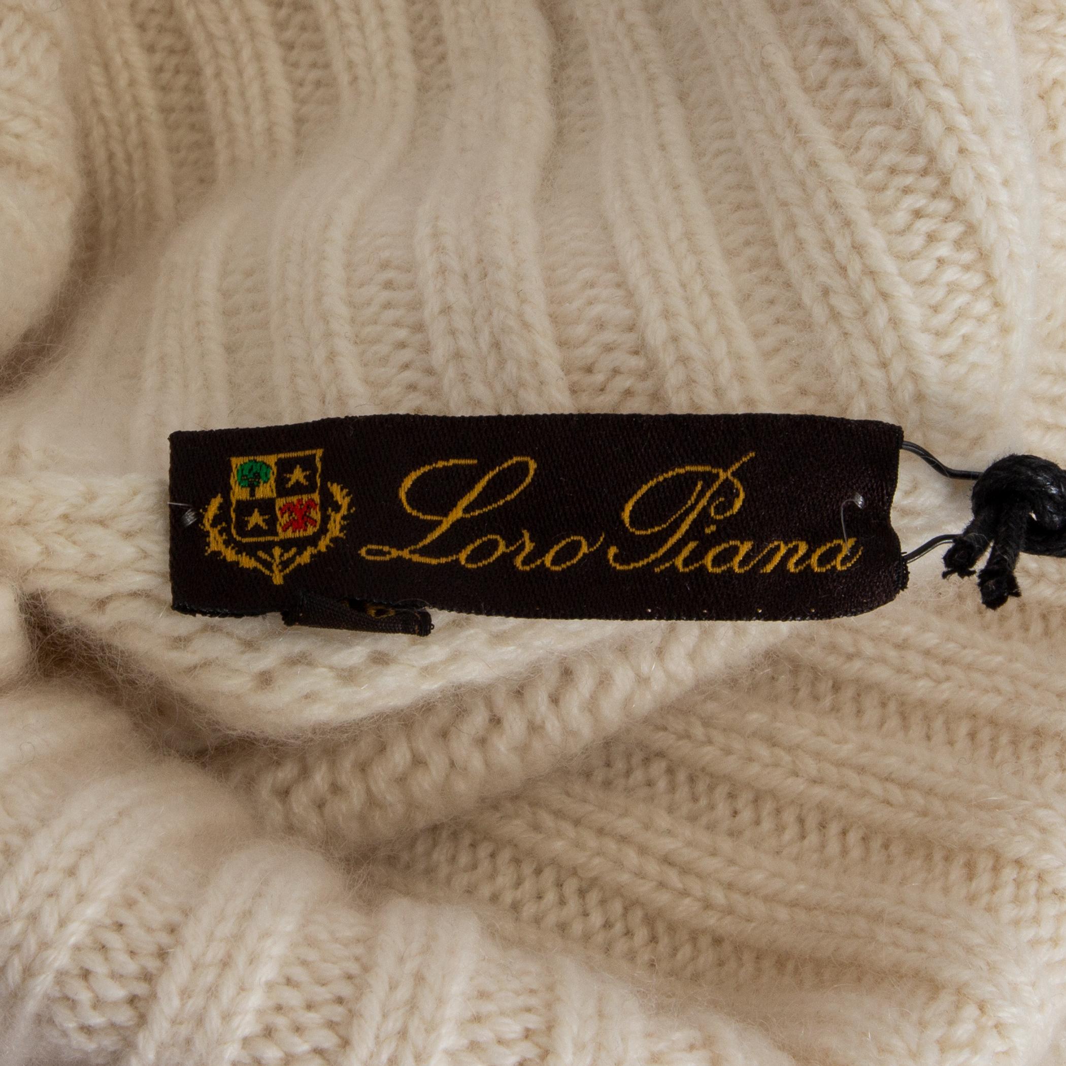 Women's LORO PIANA  off-white cashmere Turtleneck Sweater 46 XL