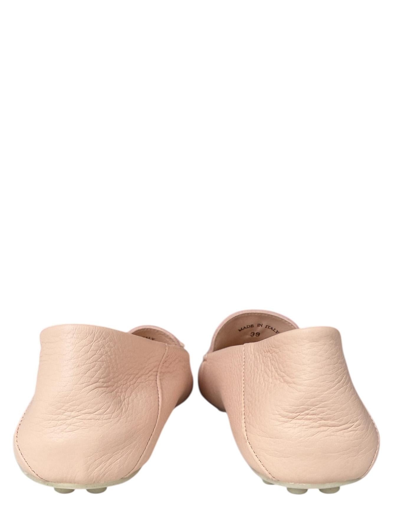 Loro Piana Plum Flower Dot Sole Leather Moccasin Loafers sz 39 en Nuevo estado para la venta en New York, NY