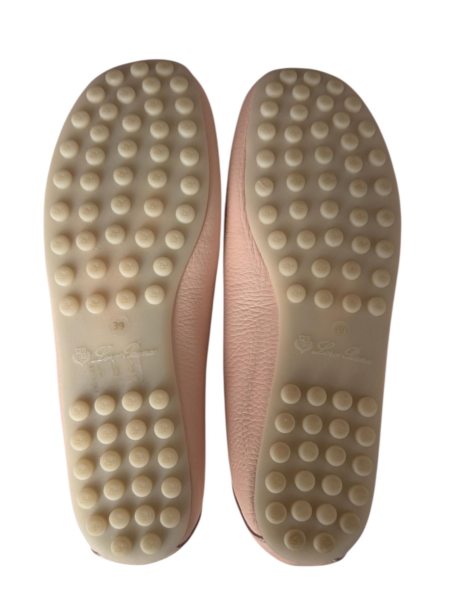 De las mujeres Loro Piana Plum Flower Dot Sole Leather Moccasin Loafers sz 39 en venta