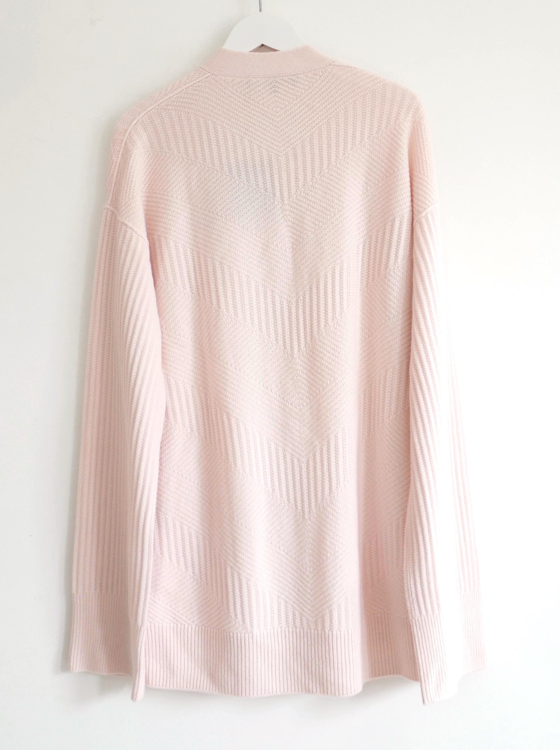 Loro Piana Port Grimaud Pale Pink Baby Cashmere Cardigan In New Condition For Sale In London, GB