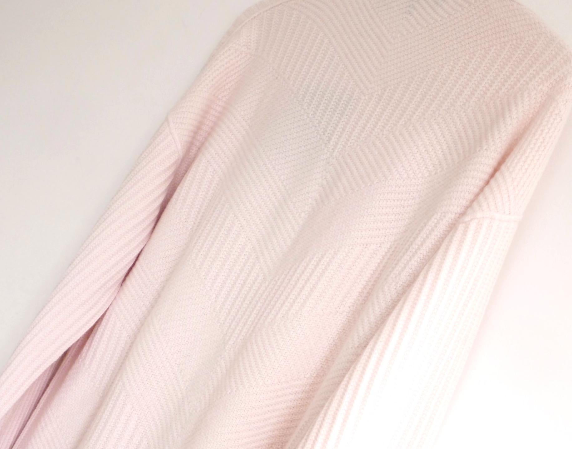 Women's Loro Piana Port Grimaud Pale Pink Baby Cashmere Cardigan For Sale