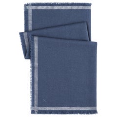 LORO PIANA "Quadrata Carre" Echarpe de voyage en tricot à franges en soie cachemire bleu argenté