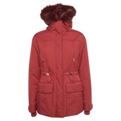 Loro Piana Rote Jacke aus Nylon mit Fuchspelzbesatz und Reißverschluss vorne S