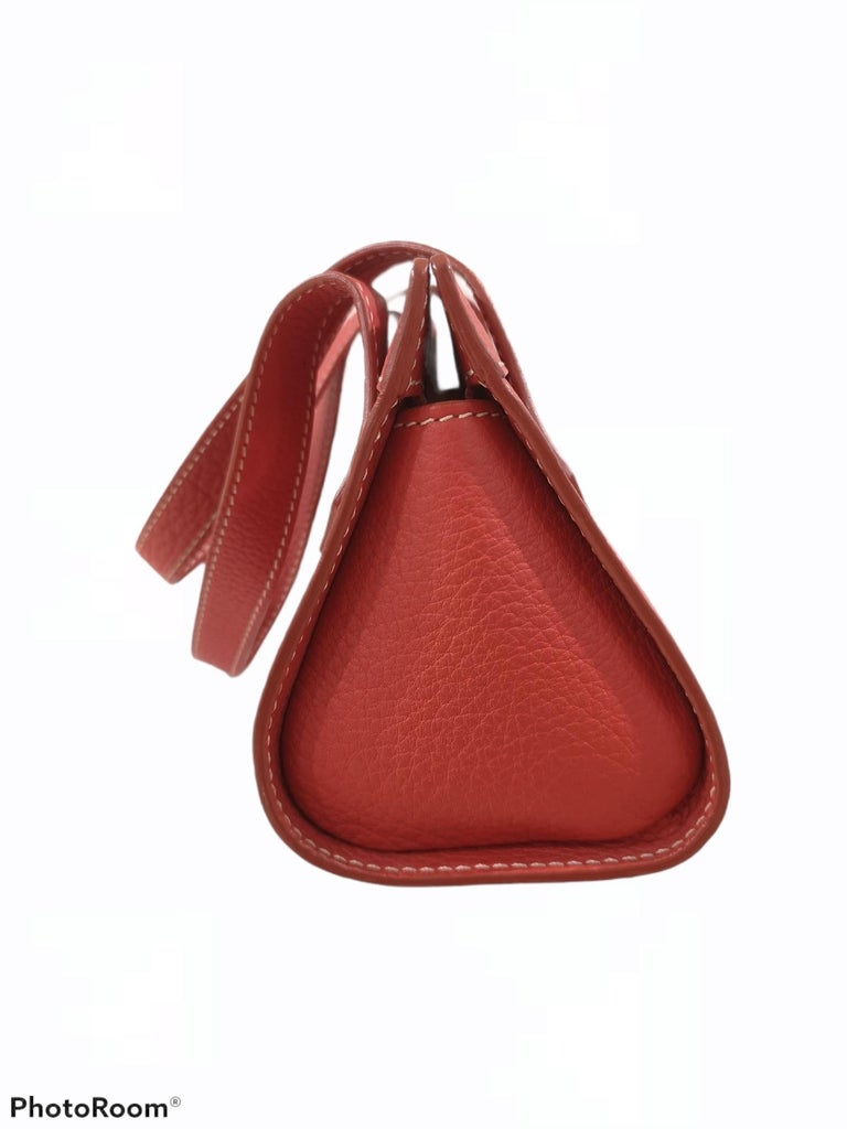 Loro Piana Red shoulder bag / handle bag For Sale at 1stDibs  loro piana  purse, loro piana lizard bag, loro piana pochette