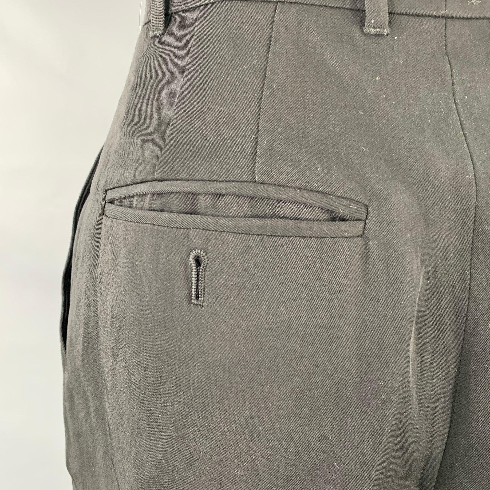 LORO PIANA Taille 2 - Robe large plissée en laine vierge noire et papier Bon état - En vente à San Francisco, CA