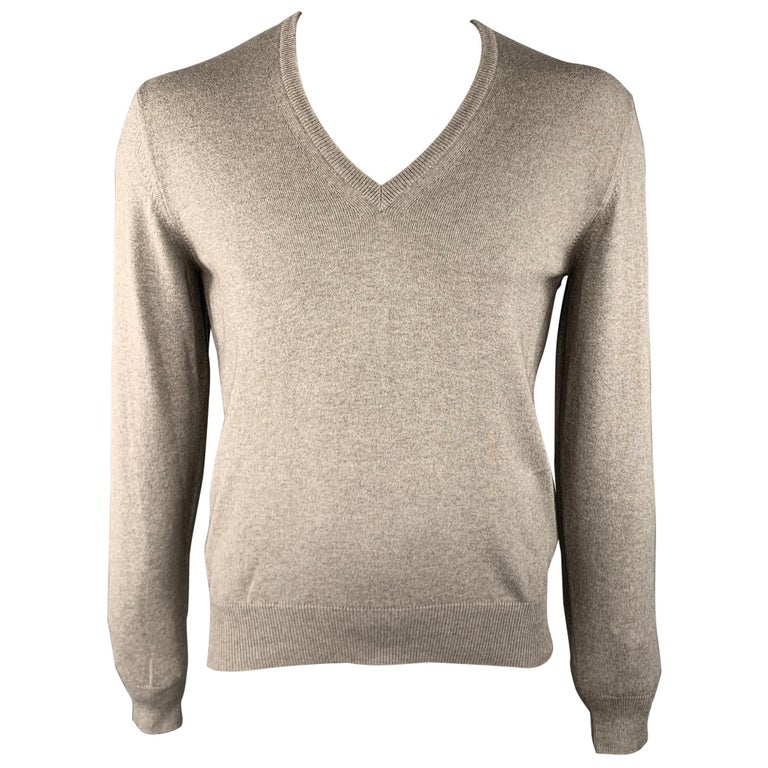 LORO PIANA Size M Gray Solid Cashmere / Silk V-Neck Sweater at 1stDibs