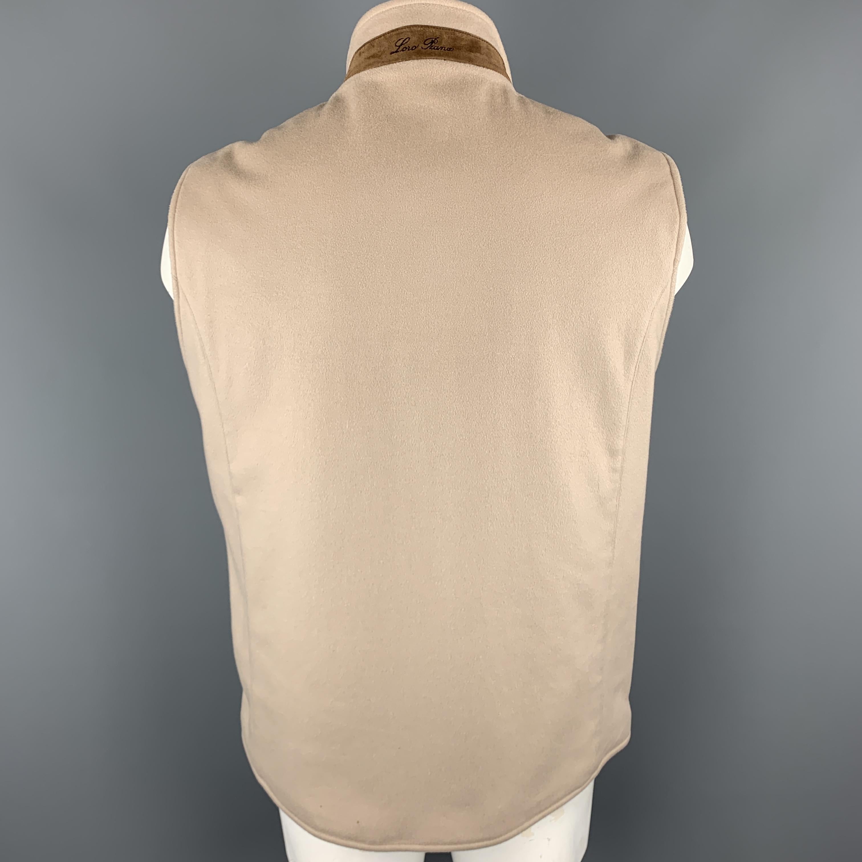 LORO PIANA Size XL Oatmeal Beige Cashmere Zip Up Storm System Vest In Excellent Condition In San Francisco, CA