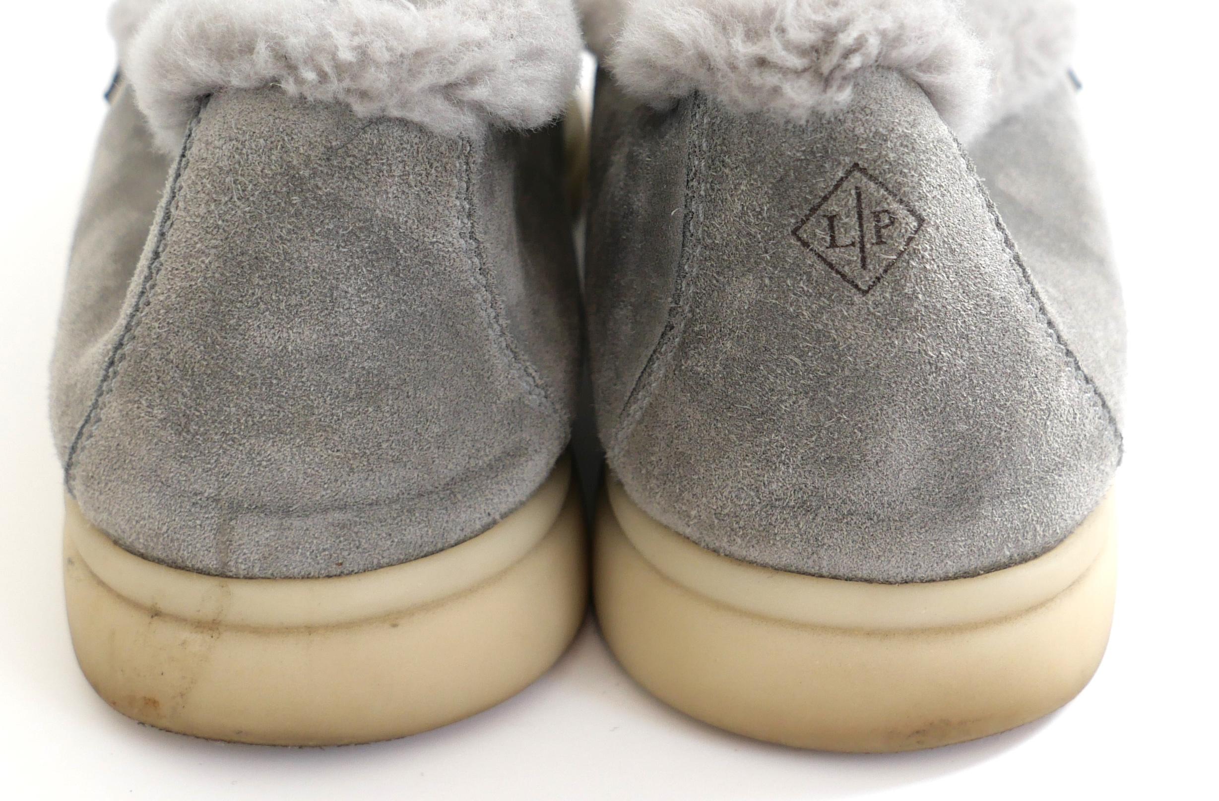 De las mujeres Mocasines Loro Piana Summer Charms Walk forrados de piel Ltd Ed Tiger Charm Gris en venta