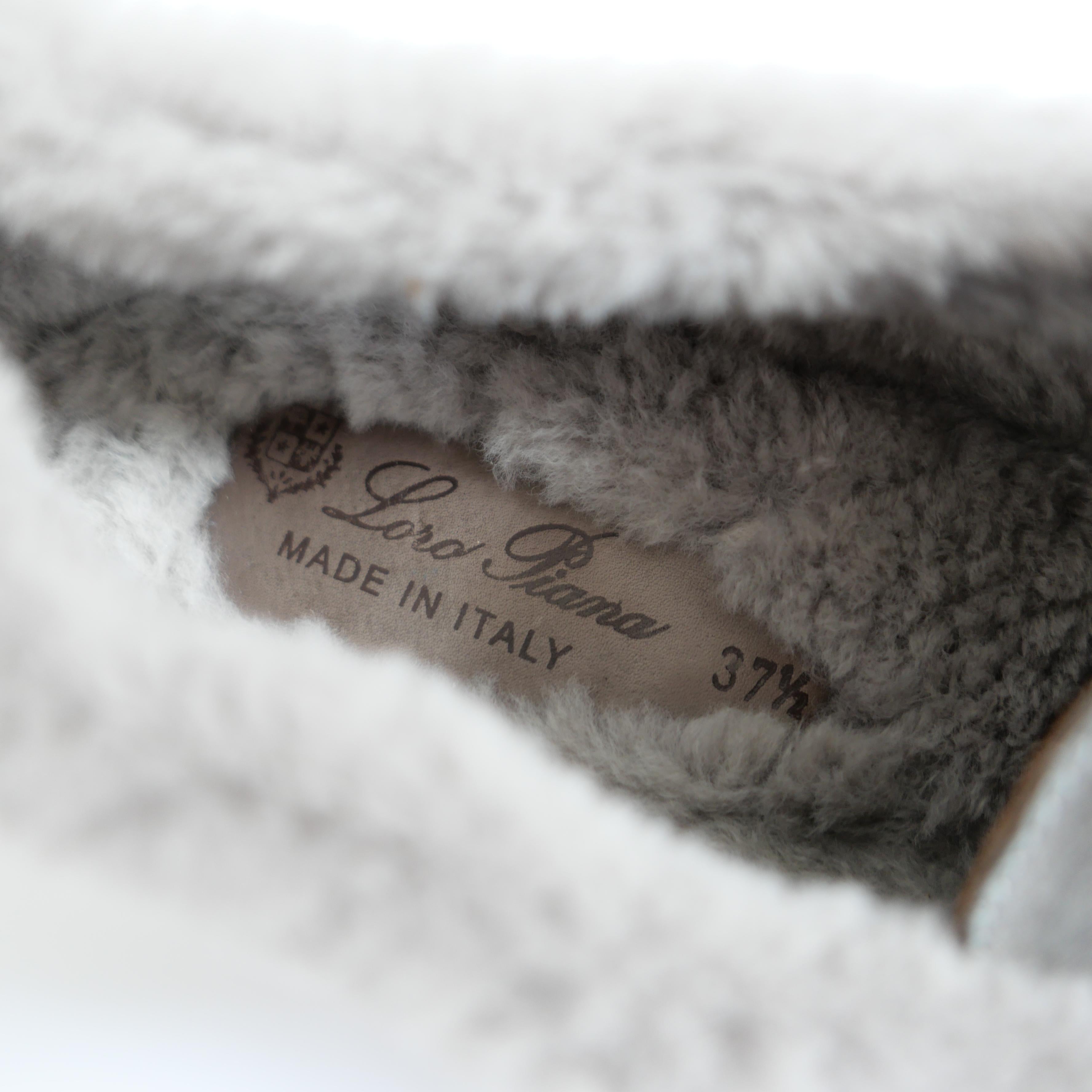 Mocasines Loro Piana Summer Charms Walk forrados de piel Ltd Ed Tiger Charm Gris en venta 1