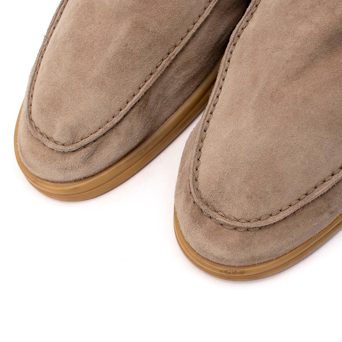 loro piana beige summer walk