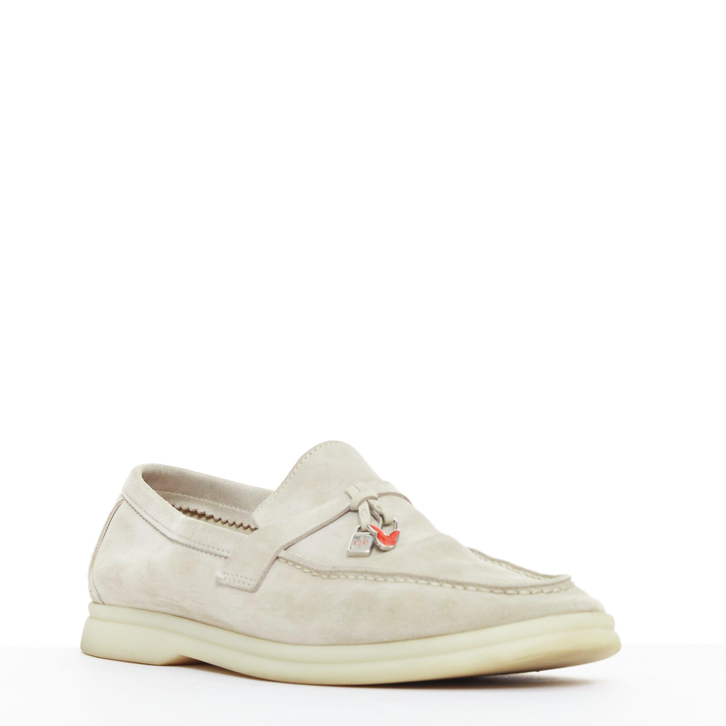 LORO PIANA Summerwalk Chamslofer sand Wildleder Kaninchen Anhänger loafers EU37 (Beige) im Angebot