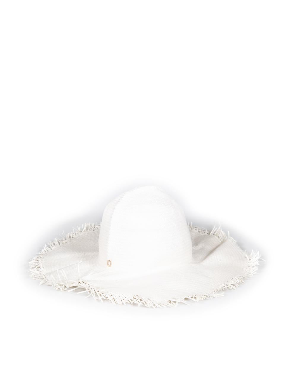 CONDITION is Very good. Minimal wear to the hat is evident. Due to poor storage the hat shape has deformed on this used Loro Piana designer resale item.
 
 
 
 Details
 
 
 White
 
 Textile Paper
 
 Sunhat
 
 Woven accent
 
 Loose weave detail on