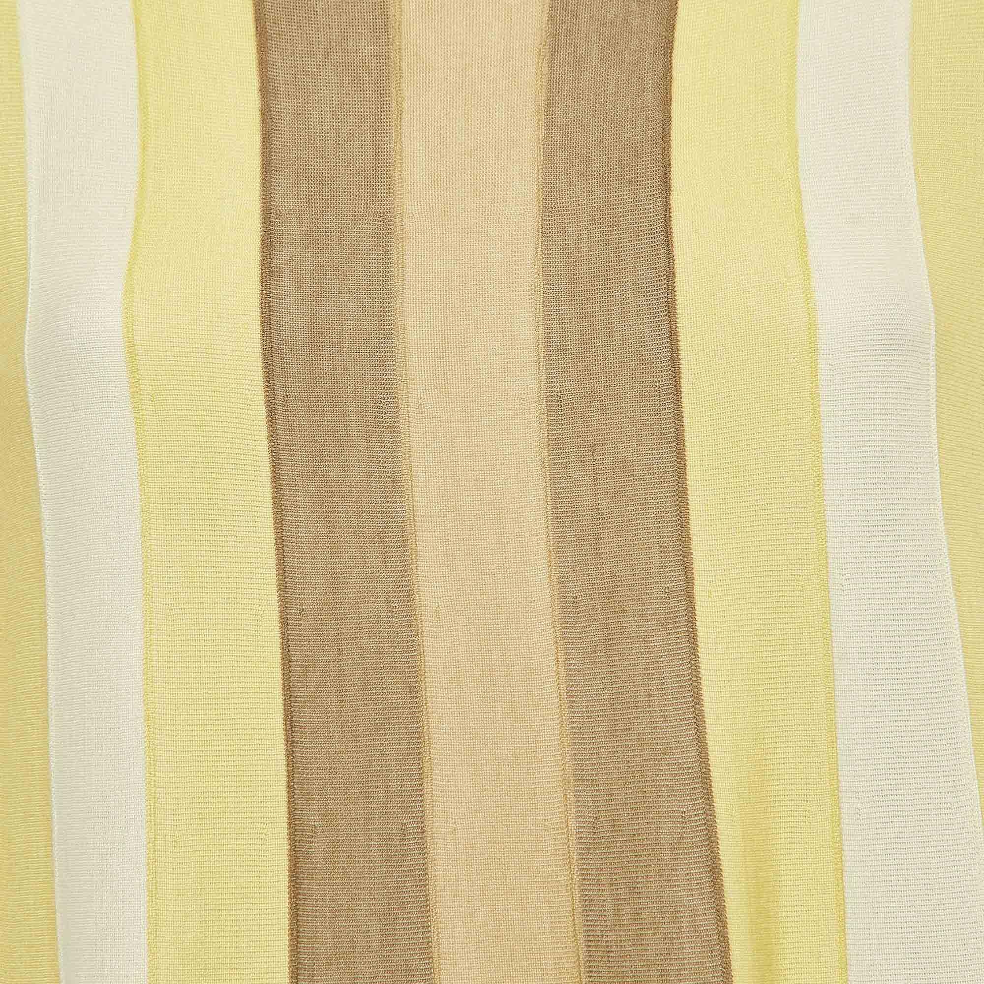 Loro Piana - Robe longue évasée sans manches à rayures jaunes en maille de cachemire S en vente 1