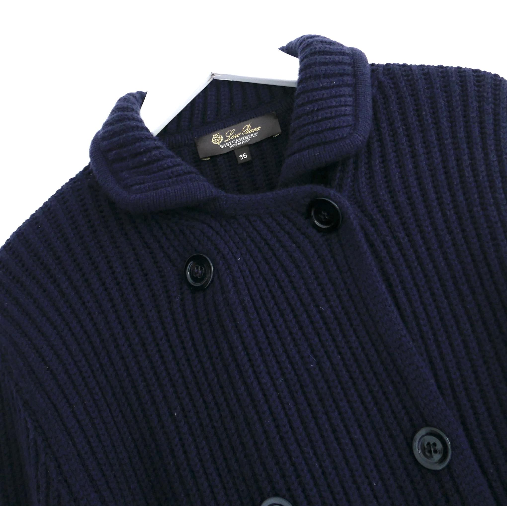 Noir Loro Piano Baby Cashmere Cardigan Manteau côtelé marine en vente