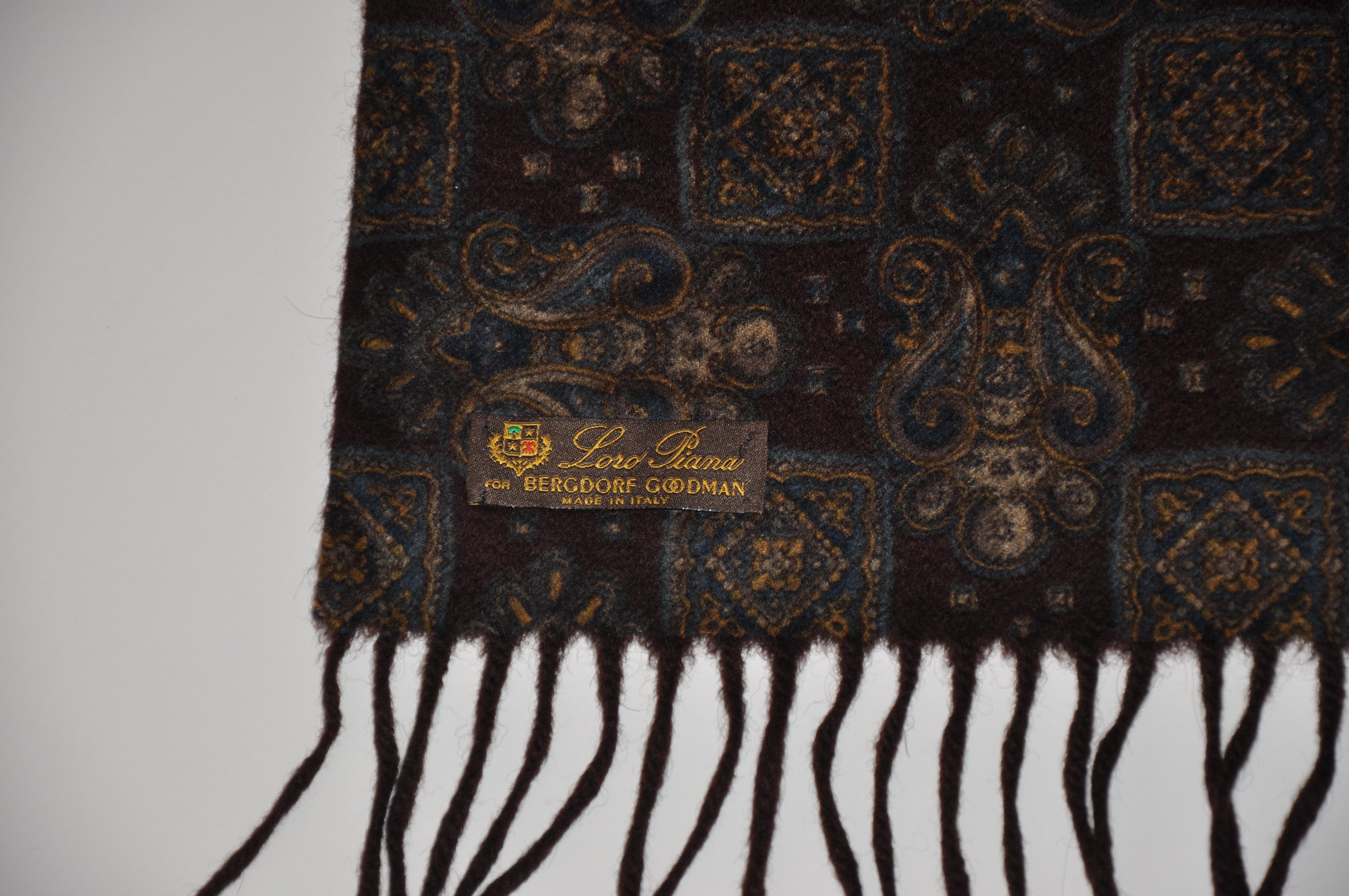 Loro Piano/ Bergdorf Goodman 2-Ply Coco Brown & Majestic Print Cashmere Scarf In Good Condition For Sale In New York, NY