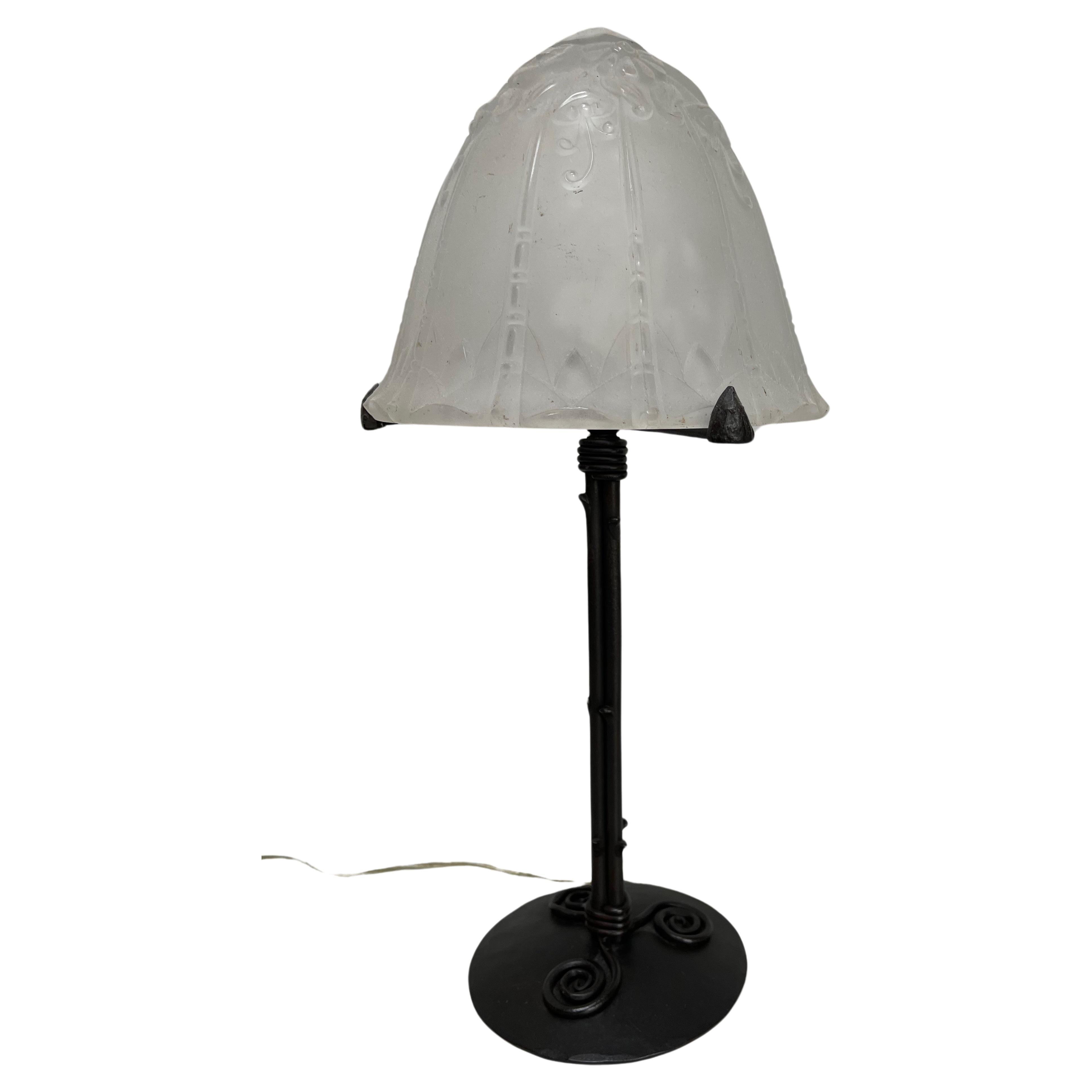 Lorrain Art-Déco-Lampe im Angebot