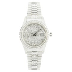 Reloj de vestir Lorrain Dynasty de oro blanco de 18 quilates con diamantes