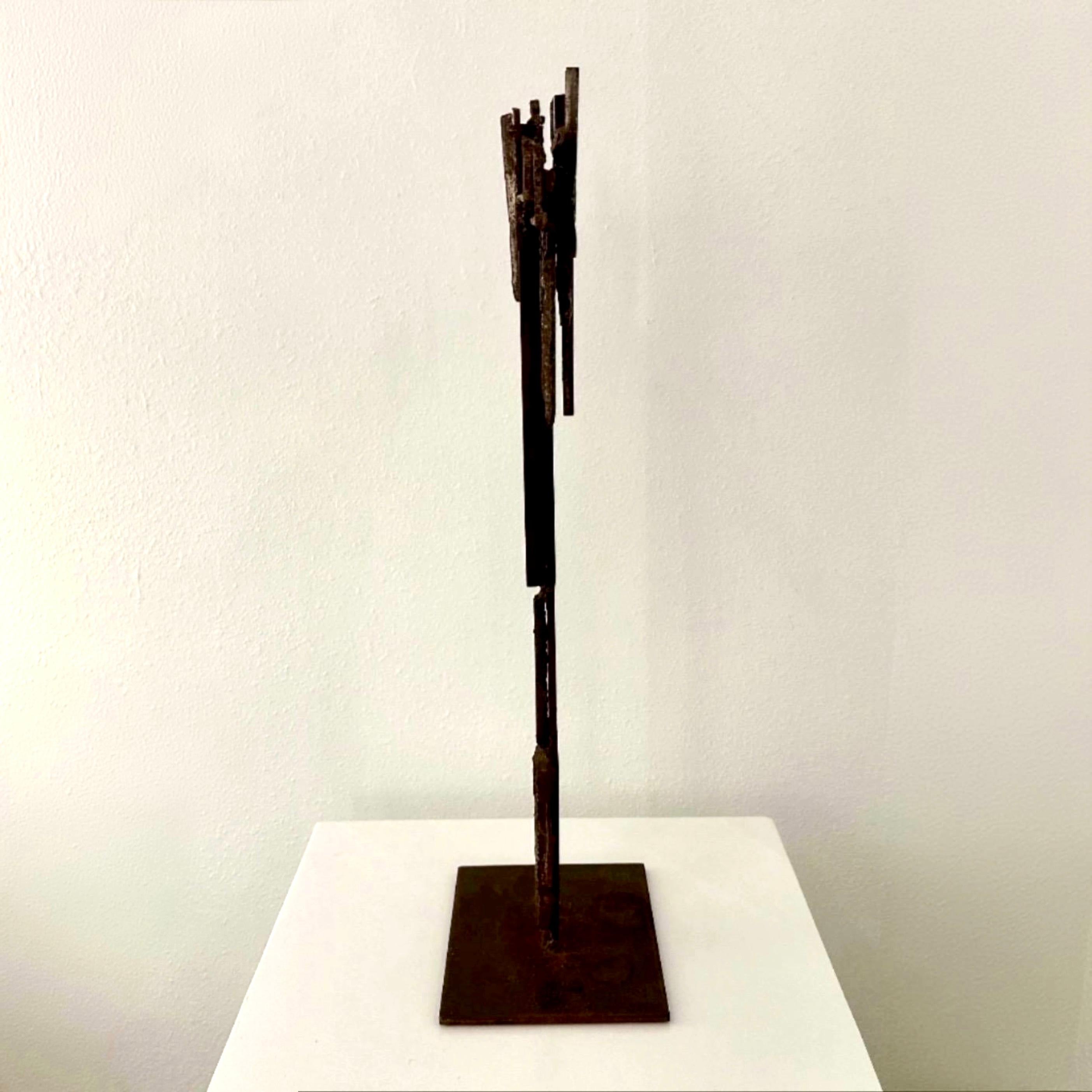 Brutalistische Eisenskulptur von Lorraine Crawford, Berkeley, Kalifornien, ca. 1960er Jahre (Moderne der Mitte des Jahrhunderts) im Angebot