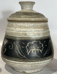 Lorraine North 1970s Studio Pottery Group Scarce Mobile Alabama Artist