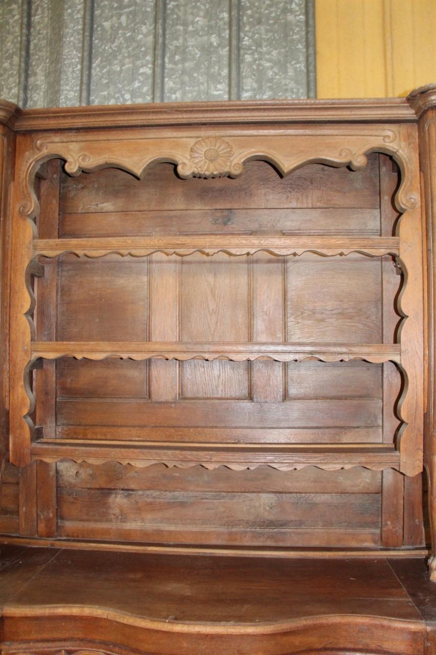 Français Buffet et commode à deux corps Lorrain en vente