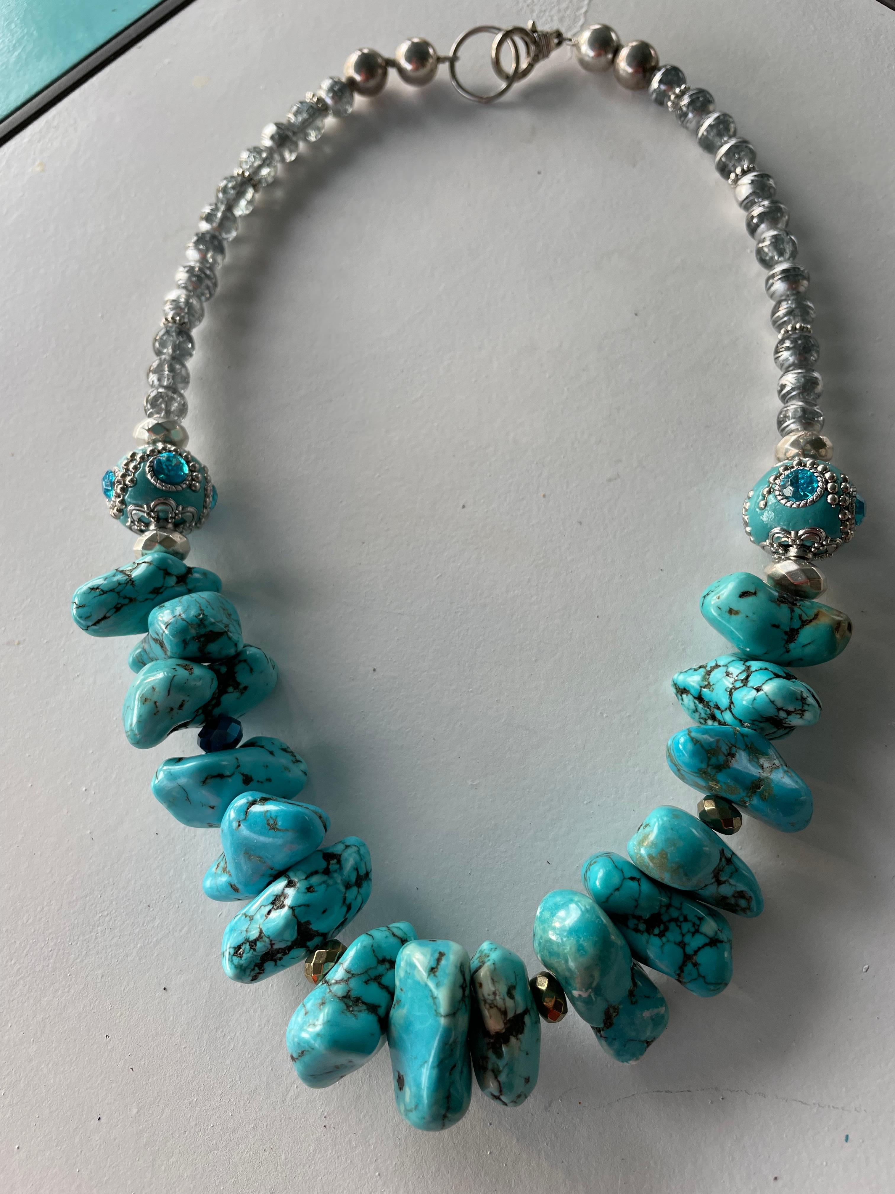 Mixed Cut Lorraine’s Bijoux offers chunky turquoise necklace. Handmade One of a kind piece