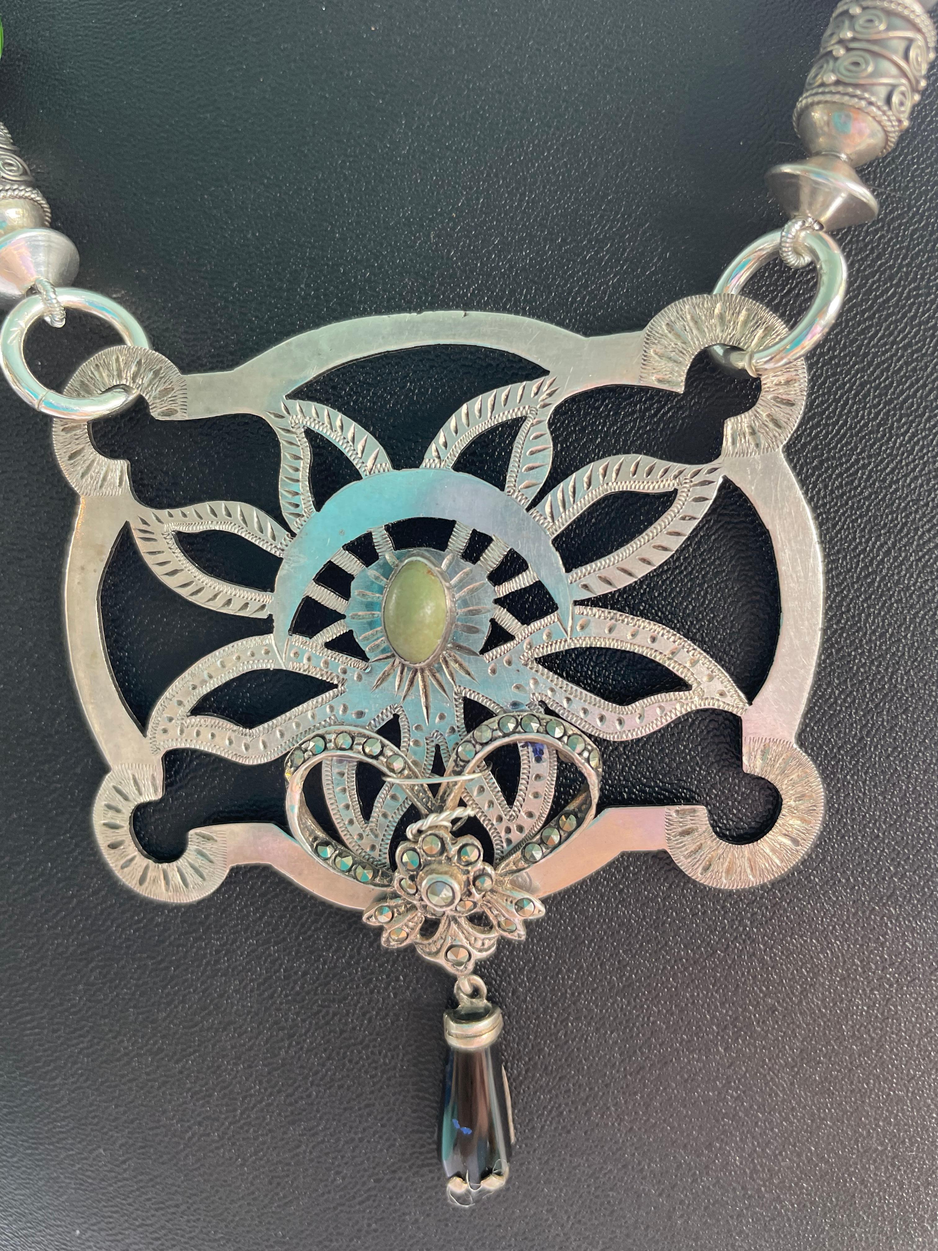 Women's Lorraine’s Bijoux presents a one of a kind Art Deco pendant on Venetian beads For Sale