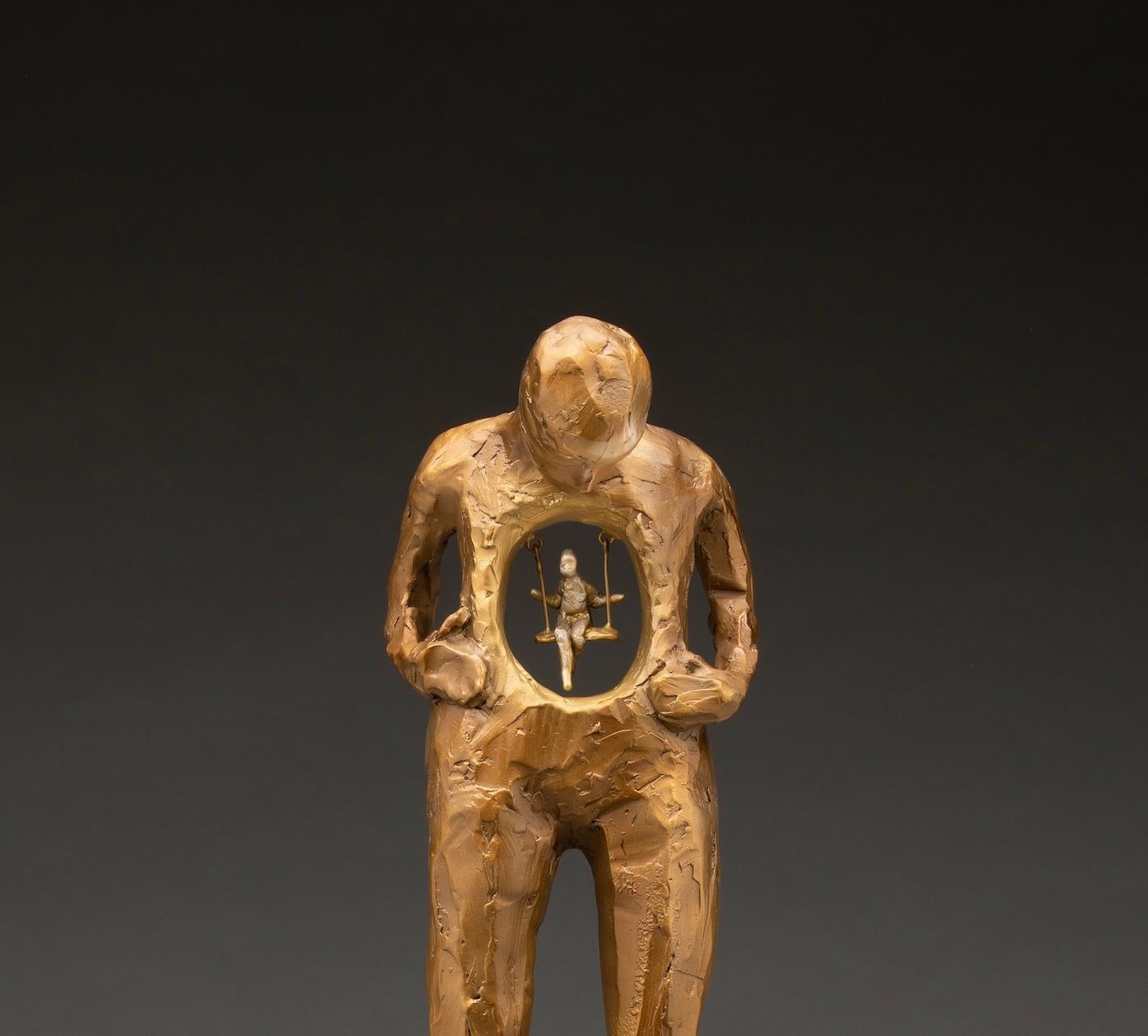 Inner Child 18/49 - Sculpture di Lorri Acott