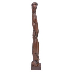 Sculpture en bois « Standing Woman » de Lorrie Goulet
