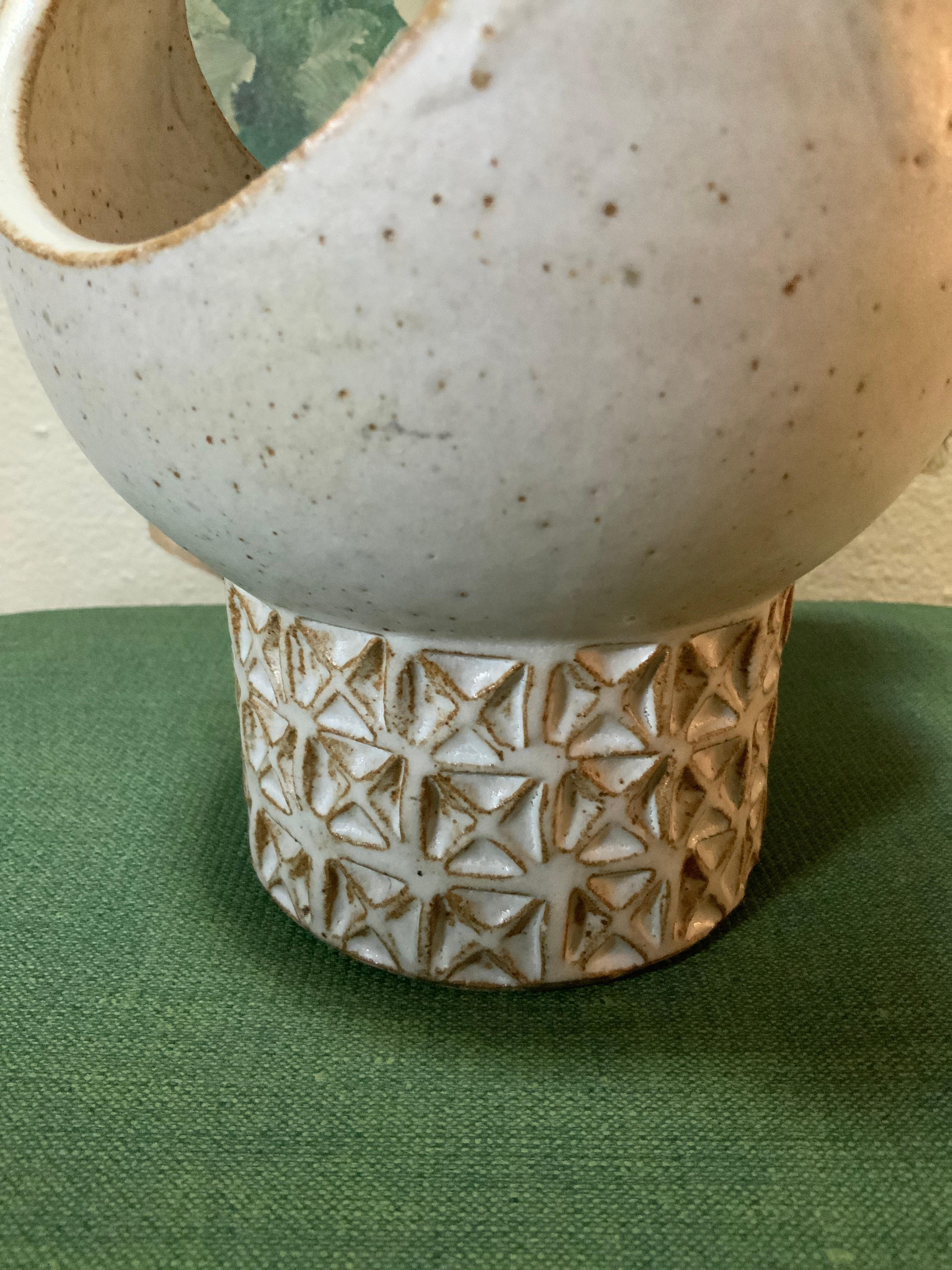 Mid-Century Modern Los Artesanos Pottery Candleholder Medium Size Centerpiece For Sale