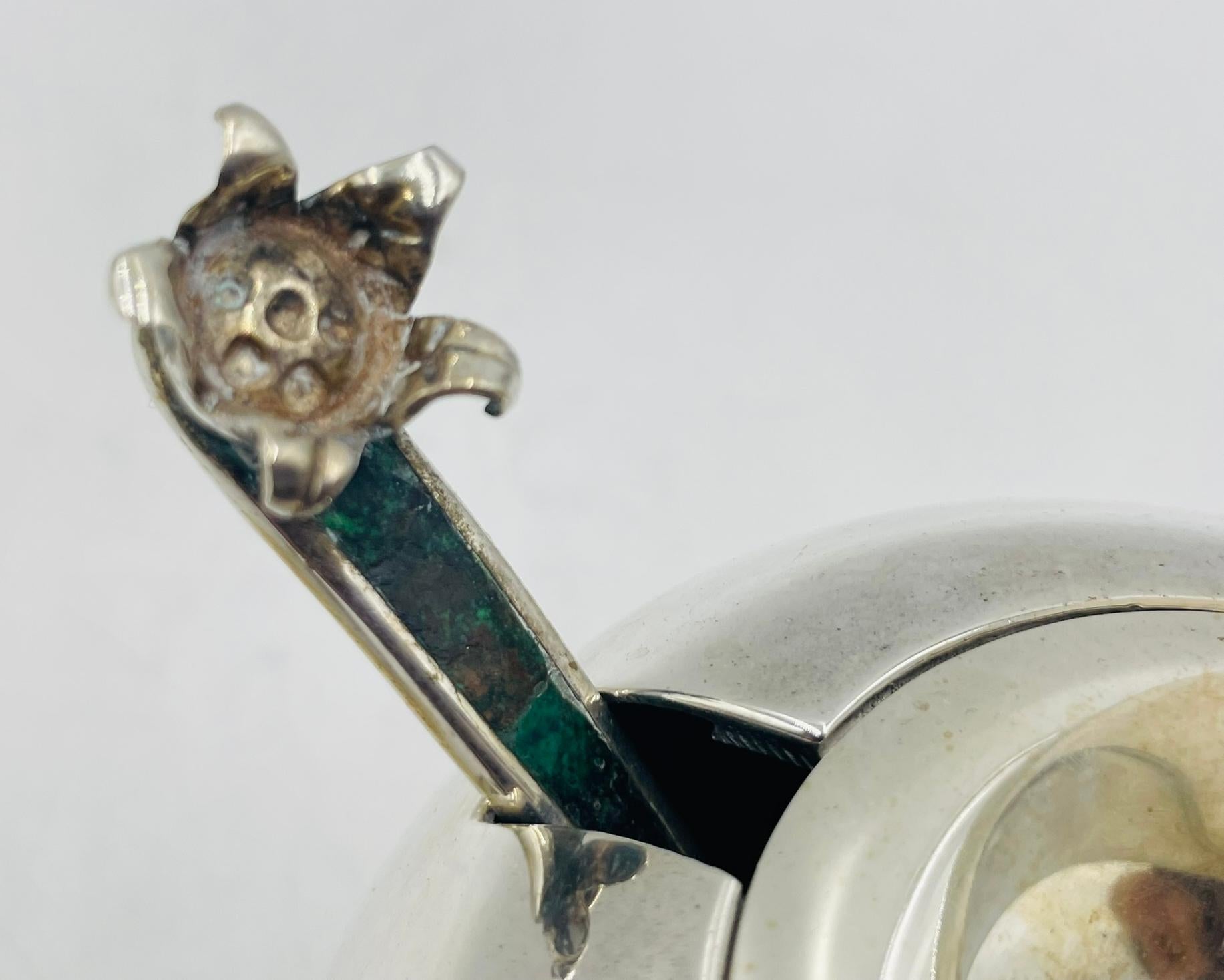 Los Castillo Apple-Shaped Silver Plate Creamer, Sugar Bowl & Matching Ladle For Sale 8