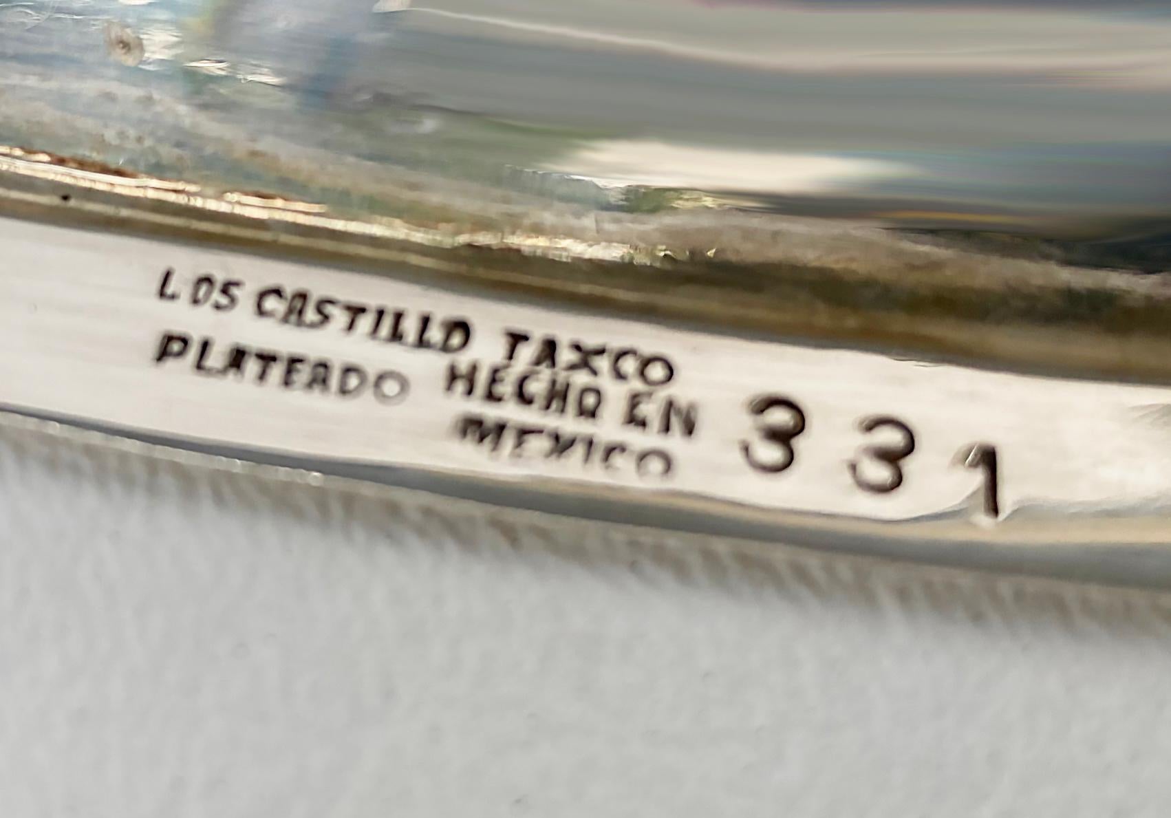 Los Castillo Plato de plata mexicana de mediados de siglo para servir palomas siglo XX