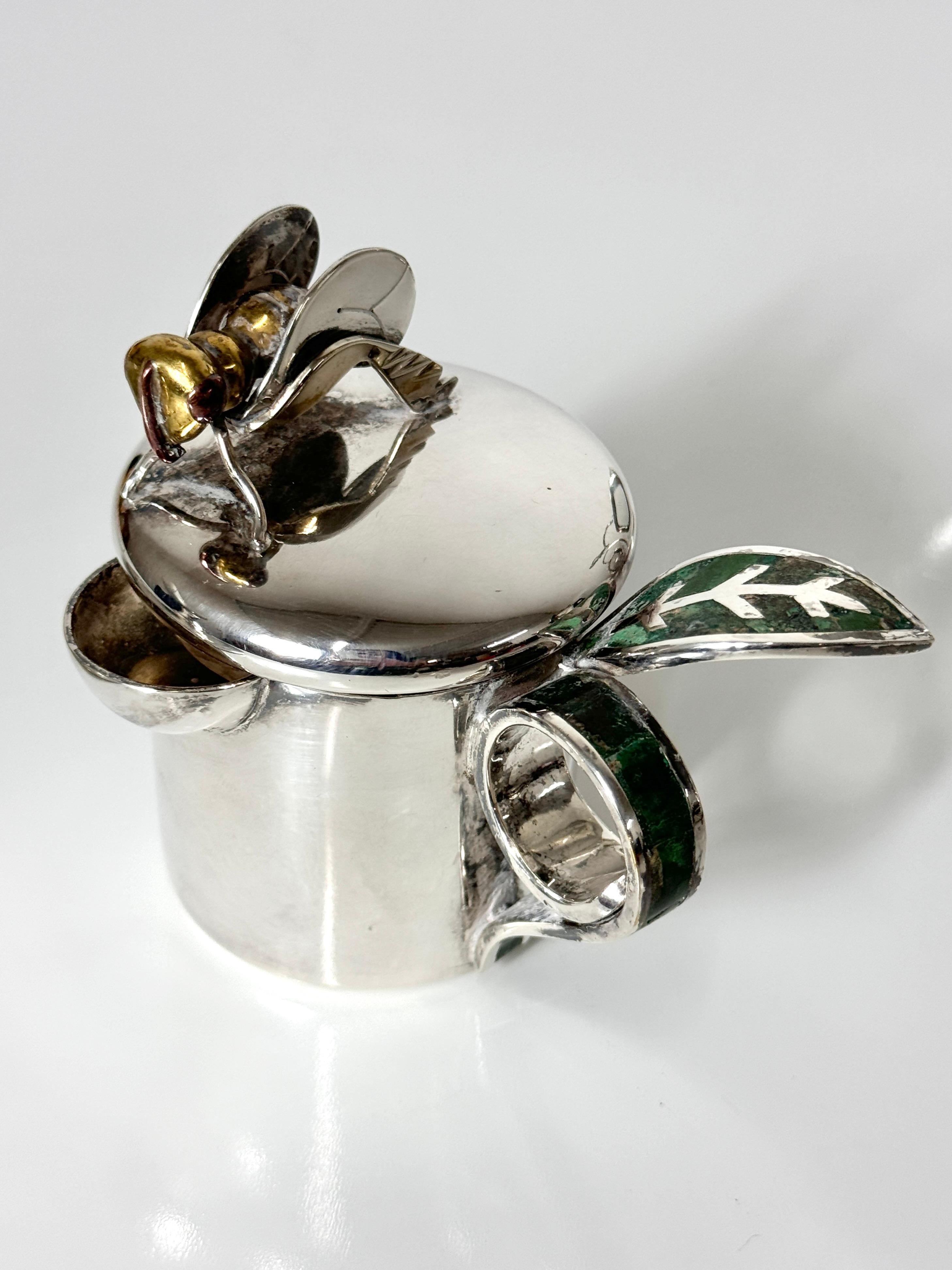 Mid-20th Century Los Castillo Mexico Silver Plate Parrot Creamer and Sugar Set with Serving Tray