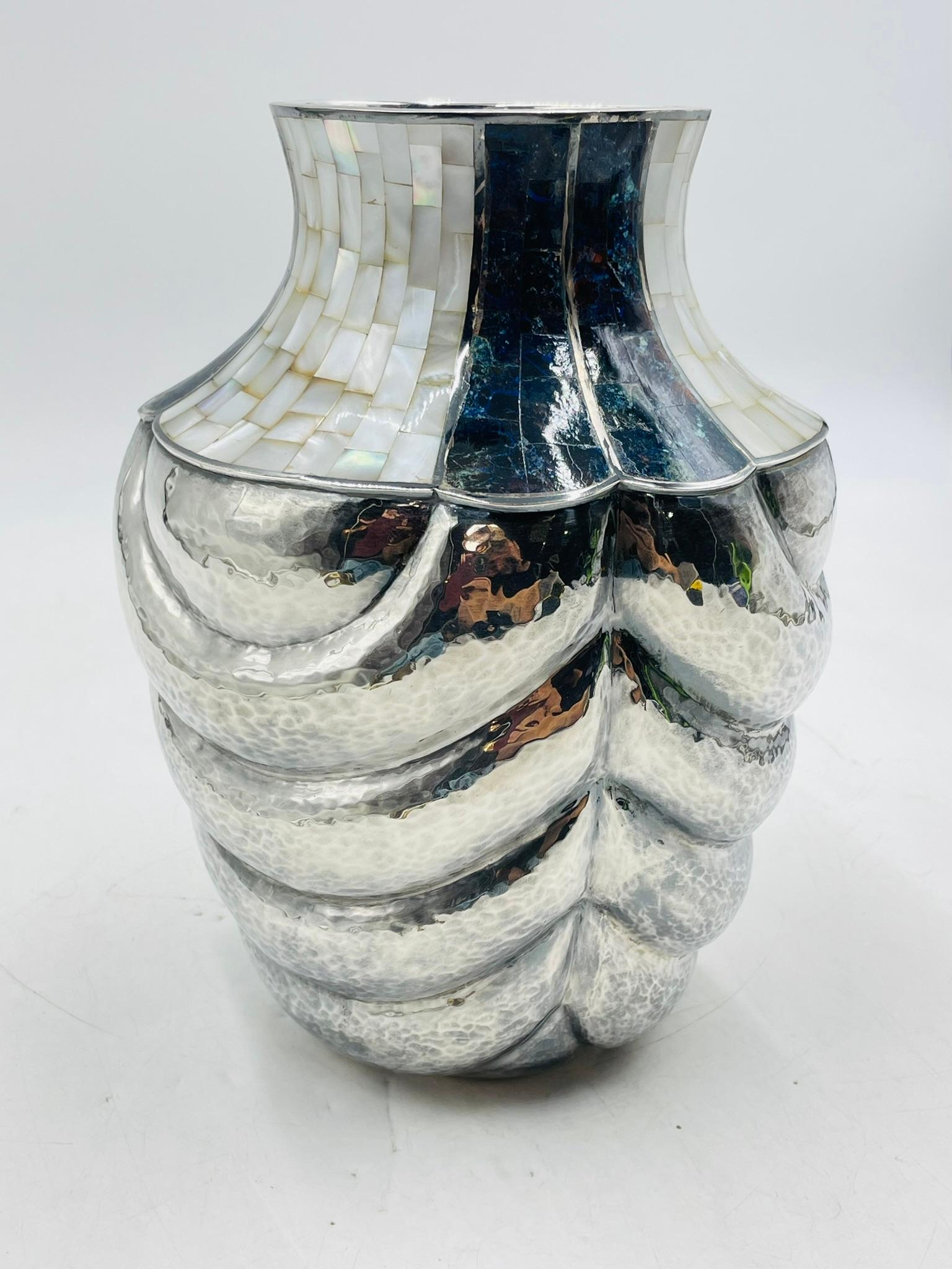 Los Castillo Studio Vase with Inlay and Hammered Finish, Mexico 1970's In Good Condition For Sale In Los Angeles, CA