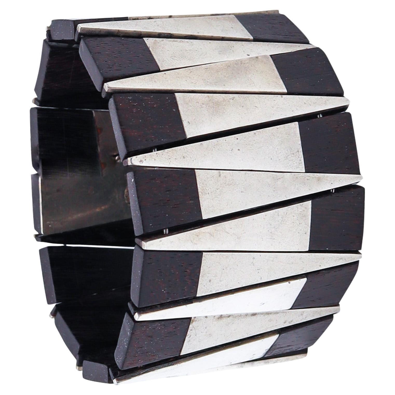 Los Castillo Taxco Mexico 1930 Art Deco Modernist Bracelet Ebony Wood And Silver For Sale