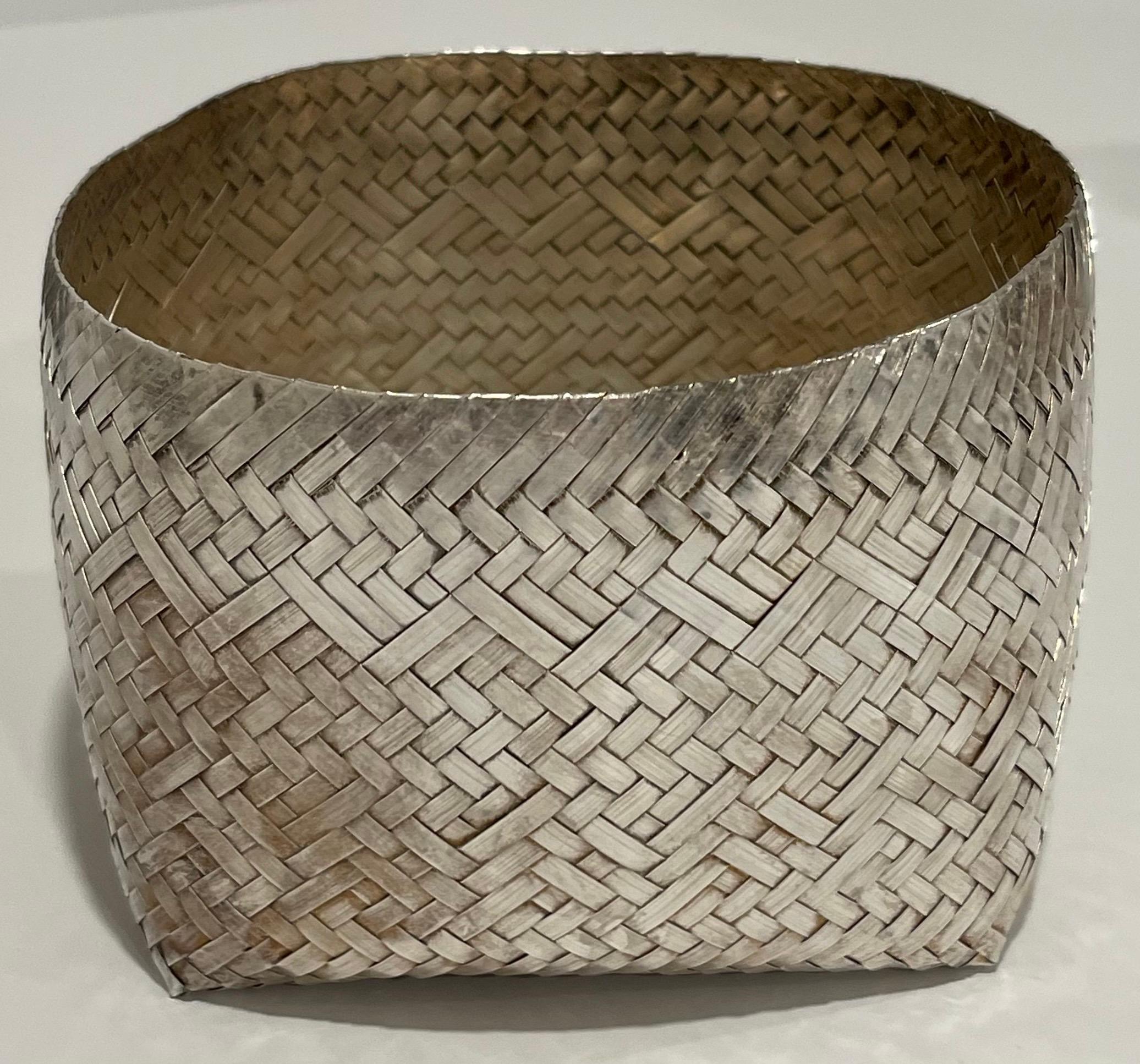 Los Castillo Woven Silver Baskets, Set of 2 In Good Condition For Sale In Stamford, CT