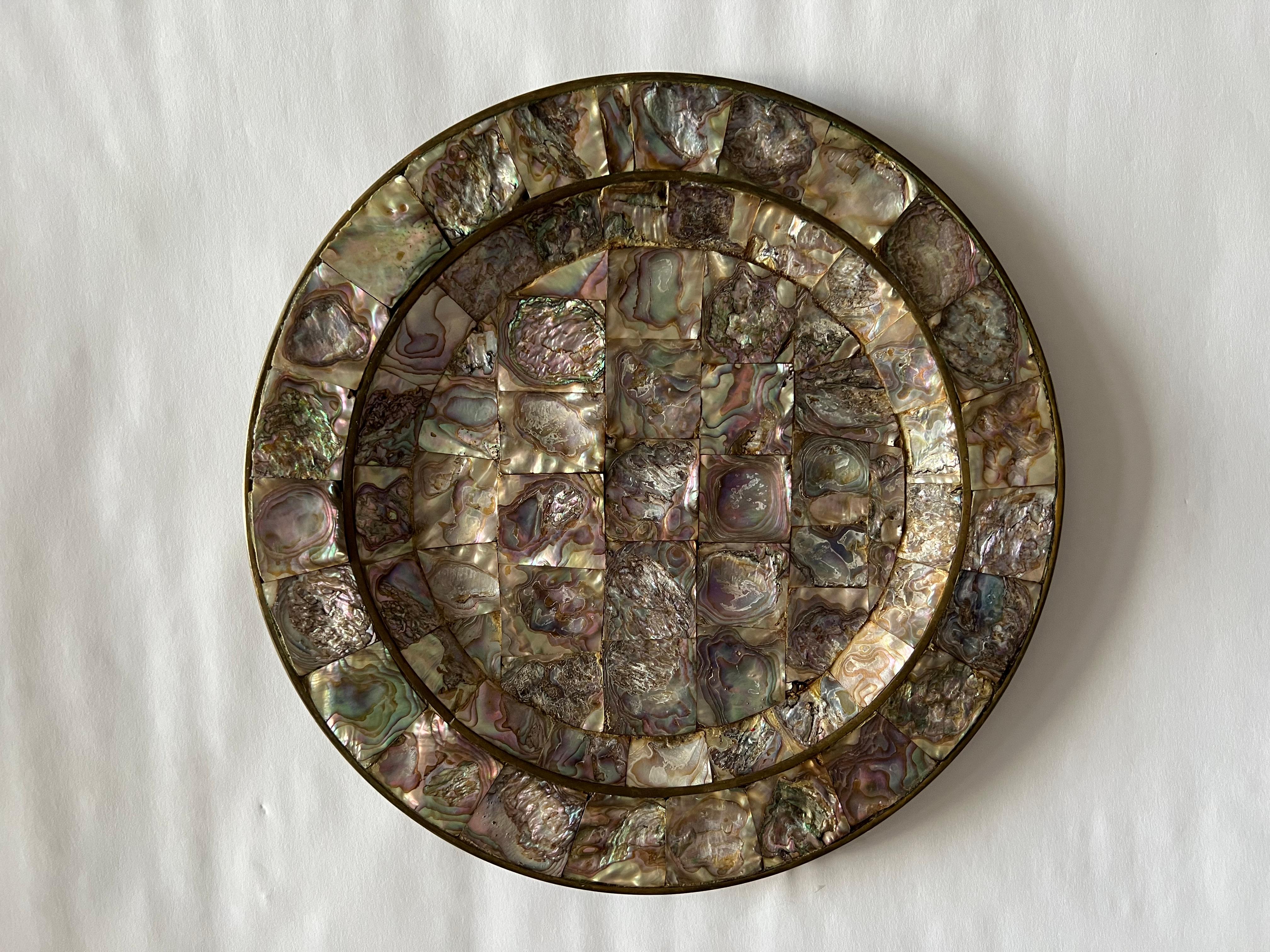 Los Castillos Style Mosaic of Abalone Shells on Copper Platter, 1950s, Mexico For Sale 4
