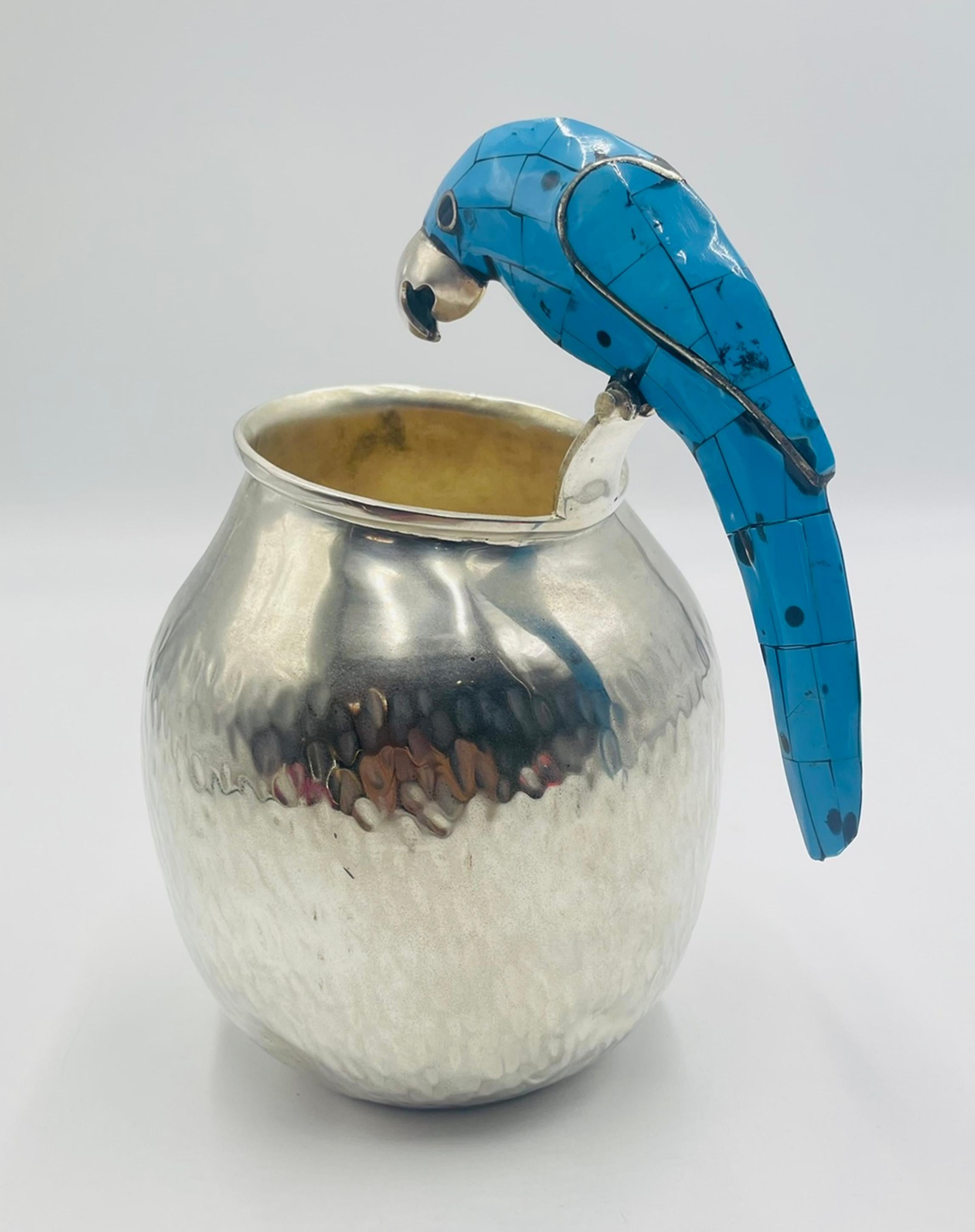 Los Fajardo Silver-Plated Pitcher with Blue Stone Inlaid Parrot Handle, Mexico im Angebot 4