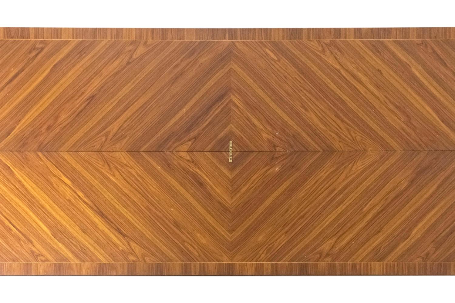 Loscertales, Large Louis XVI Style Console in Lacquered and Giltwood, 1960s 4