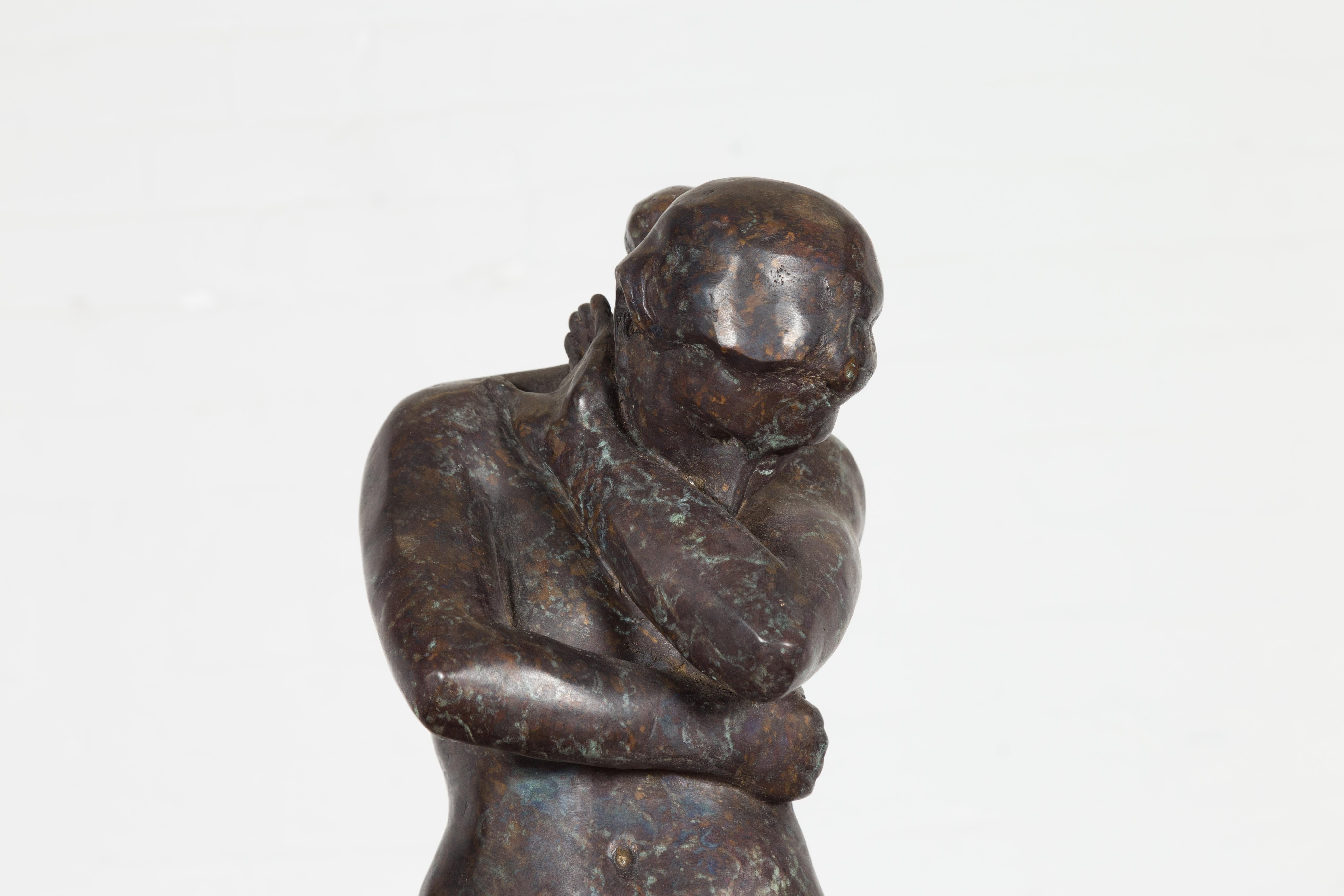 Sculpture en bronze moulé à la cire perdue inspirée de l'Époque d'Auguste Rodin sur socle en marbre en vente 1