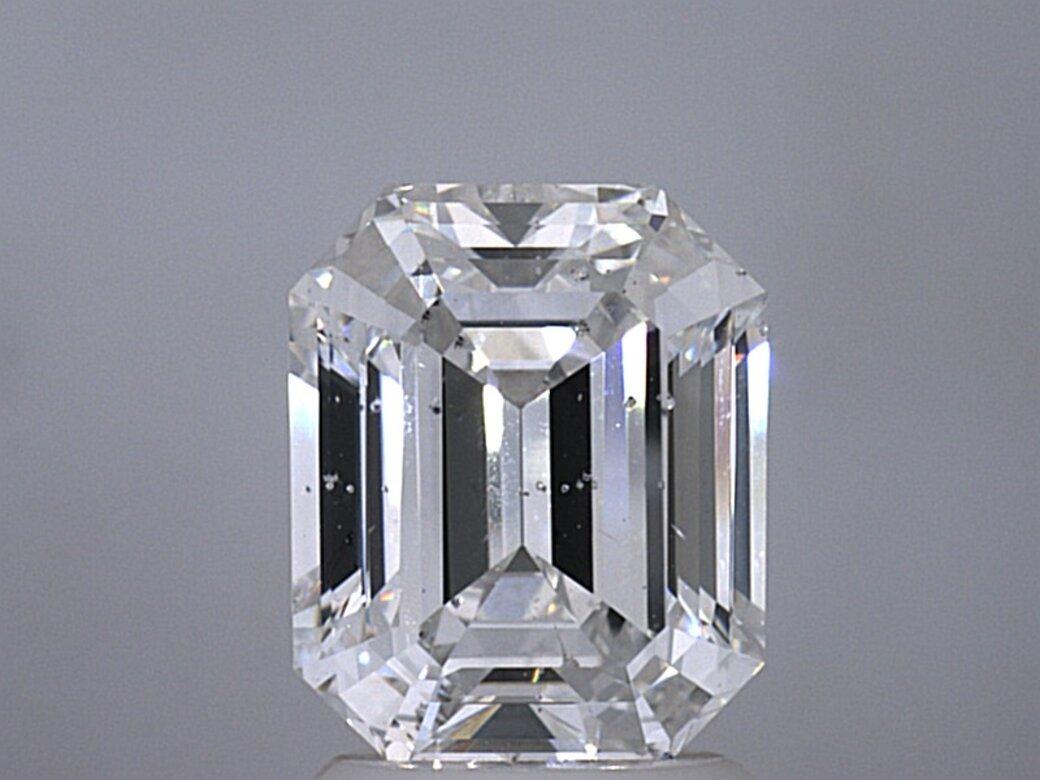 Gia certified 2.51 Emerald DSi2 diamond 
Return Policy: 3 days from delivery
Buyer pays for all return shipping fees  includes all insurance fees and responsible for any damage or loss to item.
Free: Gia certificate, USA Shipping,gift box, and tote
